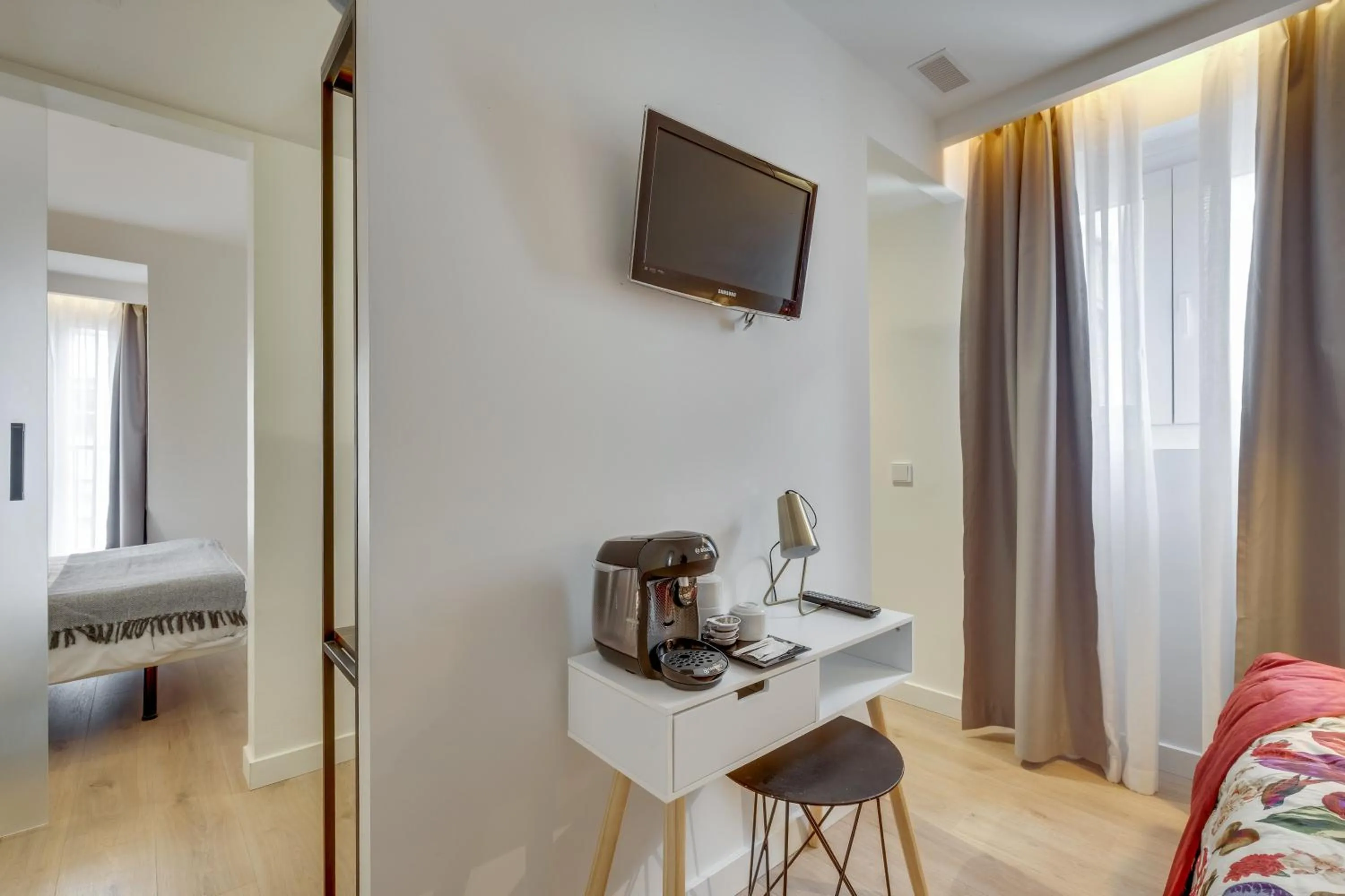 Bed in Hotel Beausejour