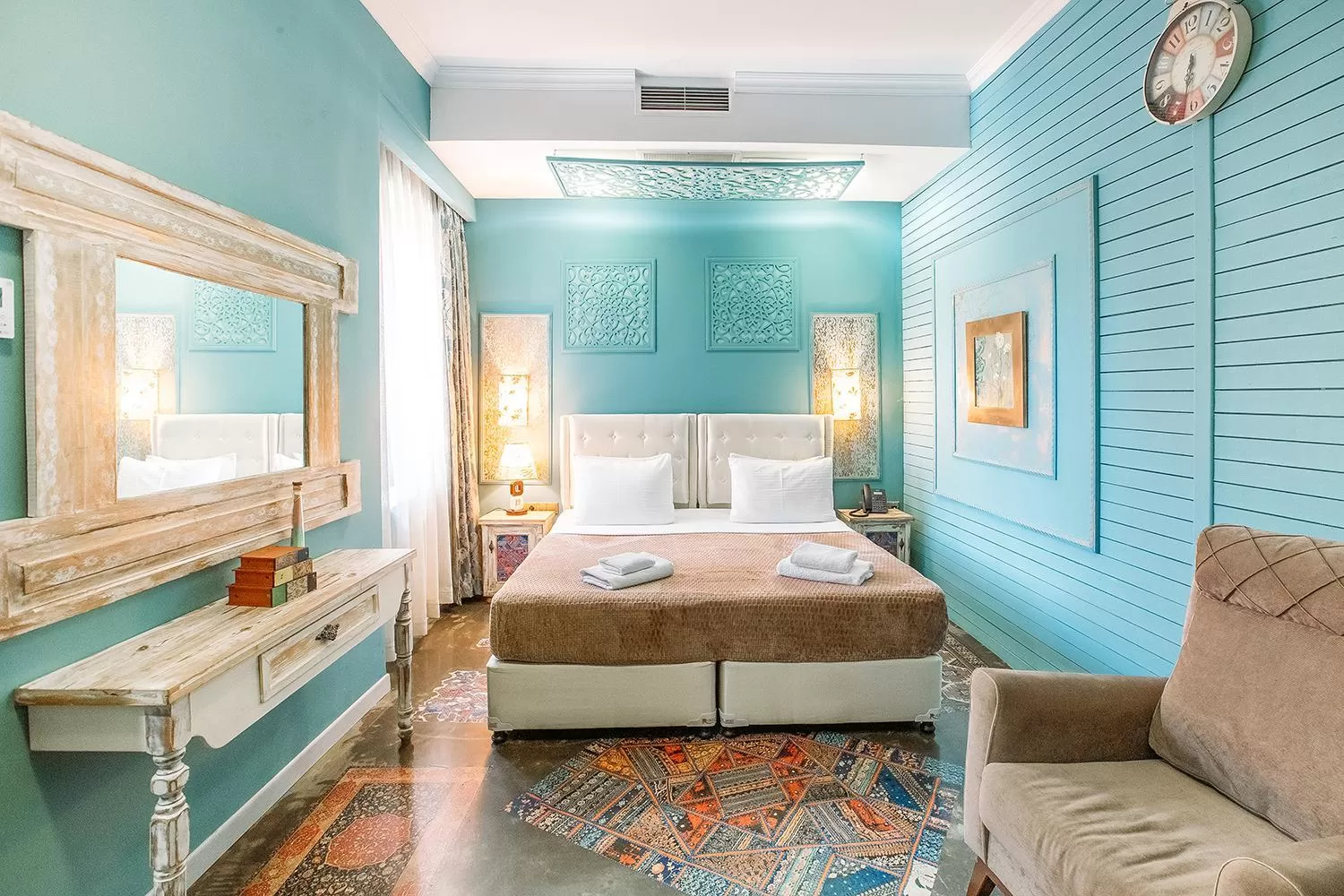 Bed in Hotel Aivani Old Tbilisi