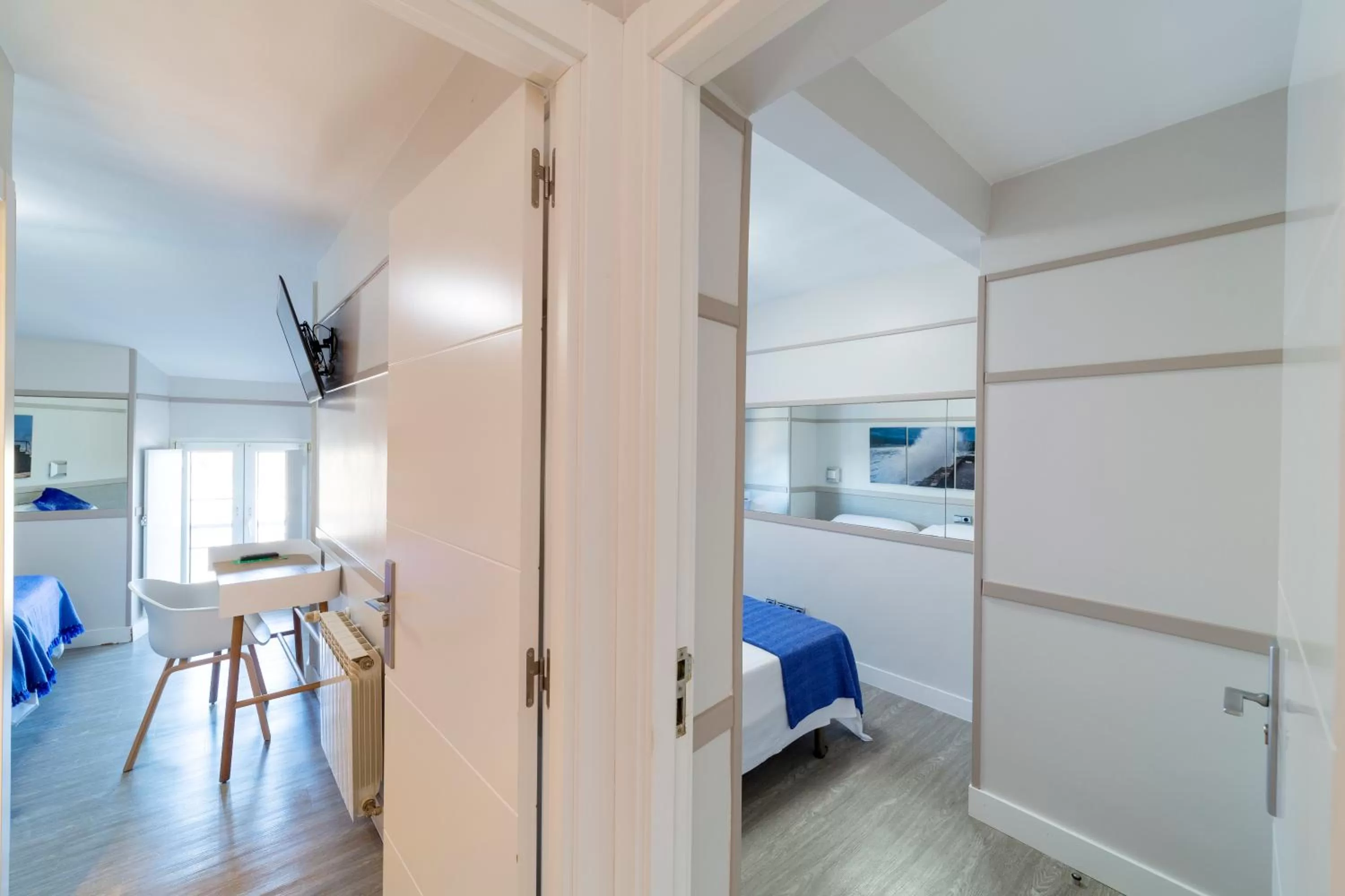 Photo of the whole room in Hotel&Spa El Puerto