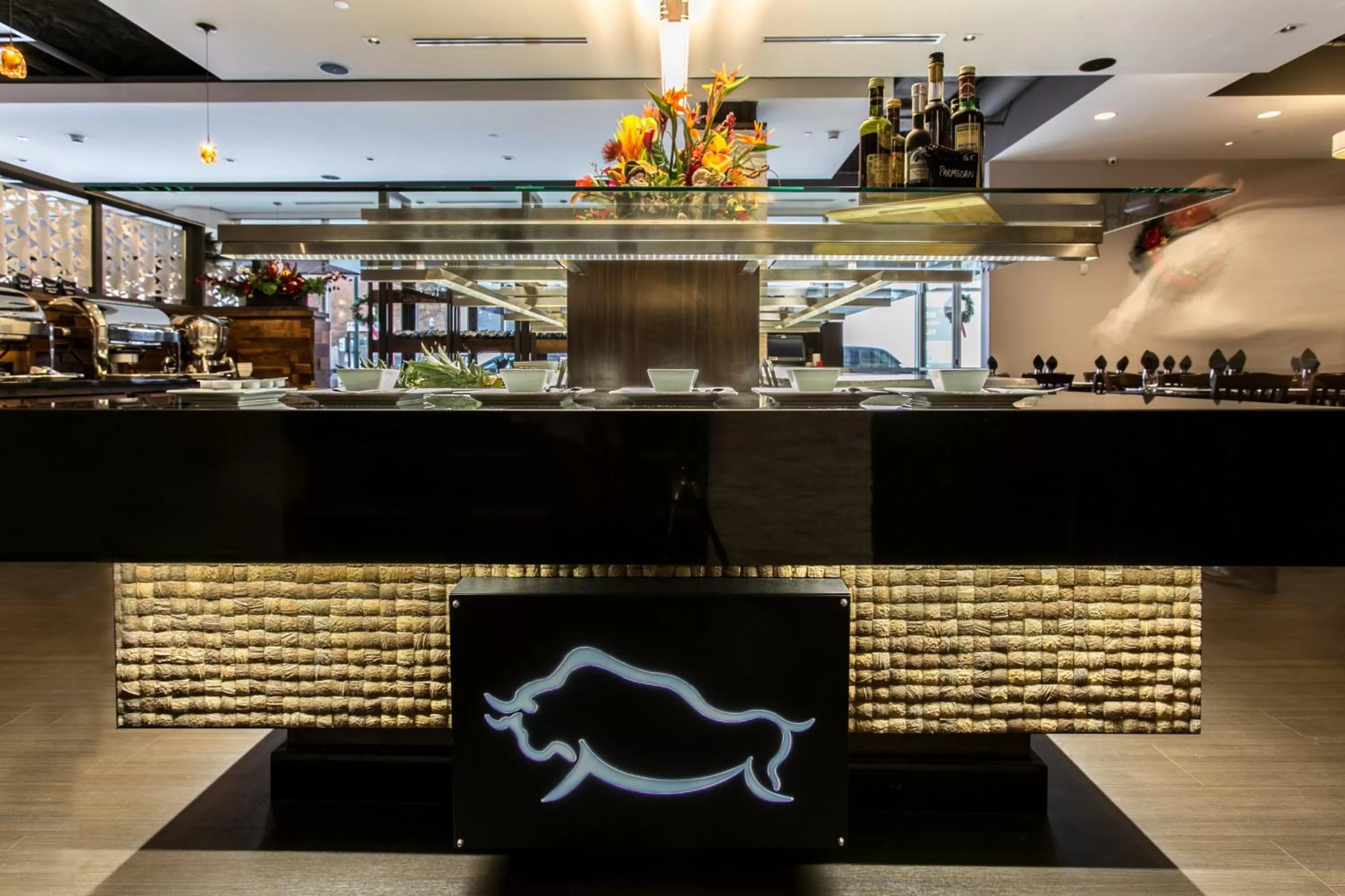 Restaurant/places to eat in Holiday Inn Hotel & Suites Chattanooga by IHG