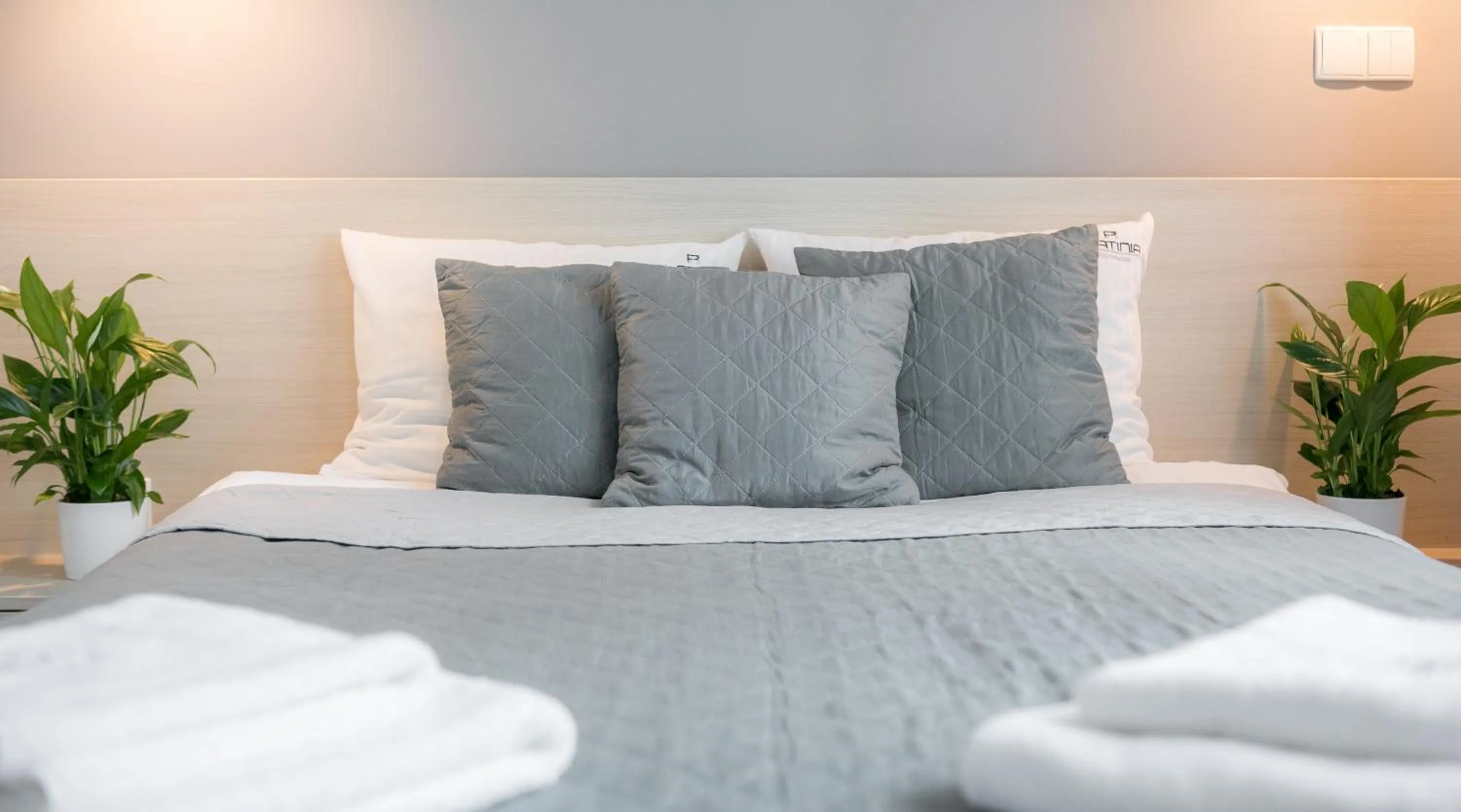 Bed in Apartamenty Platinia - komfortowe noclegi Kraków Stare Miasto