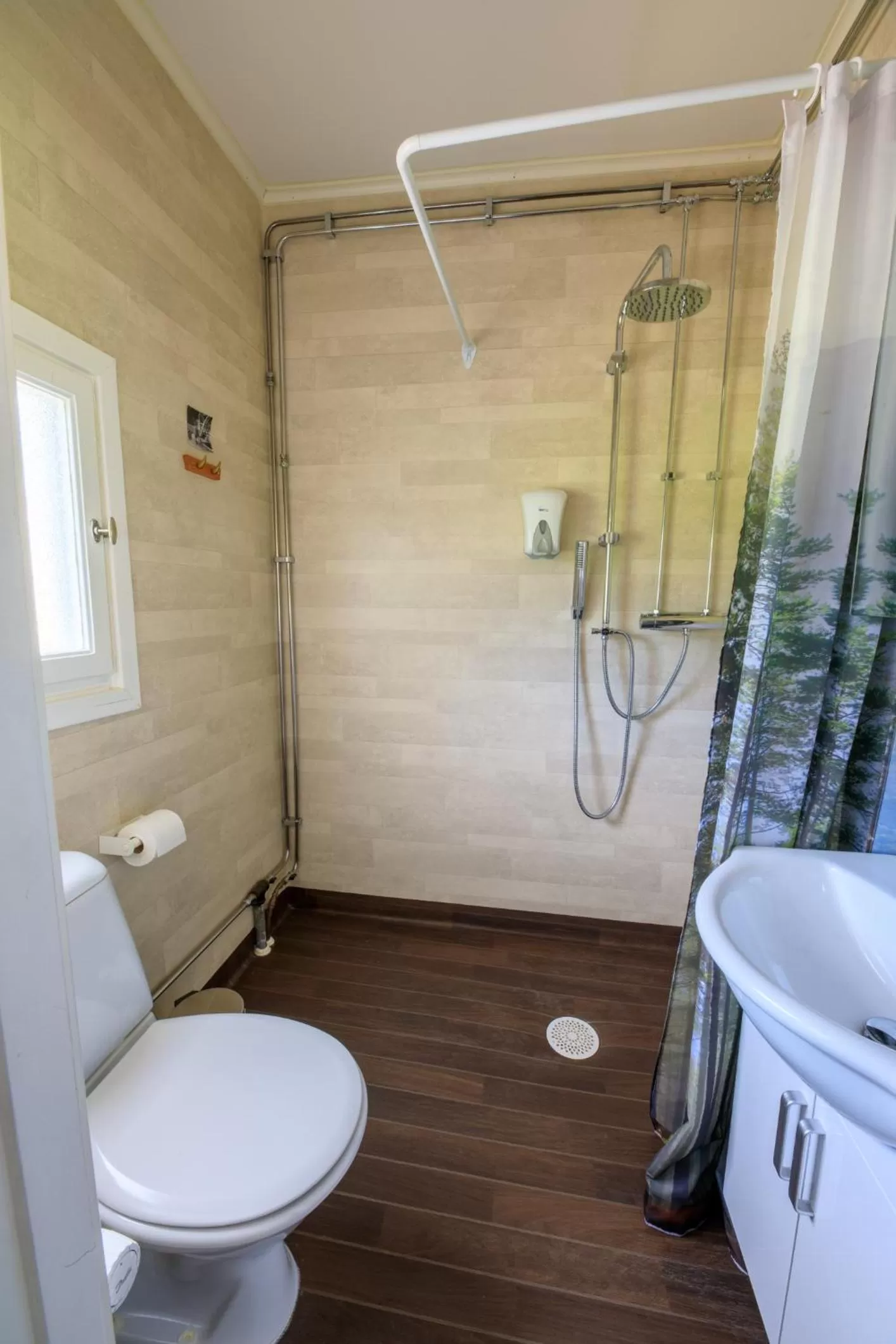 Bathroom in Brukshotellet Skinnsberg