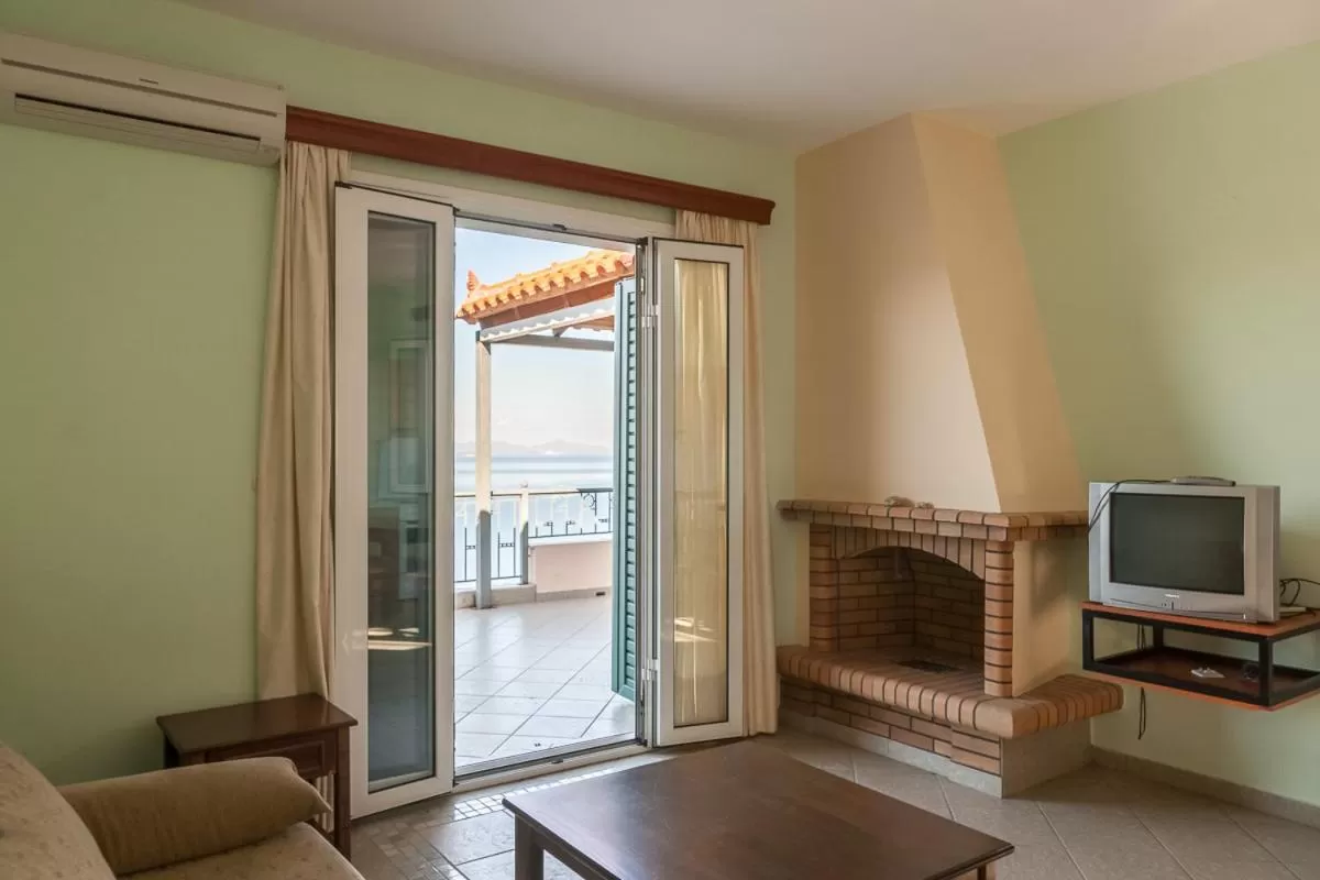 TV and multimedia in Epidavros Seascape