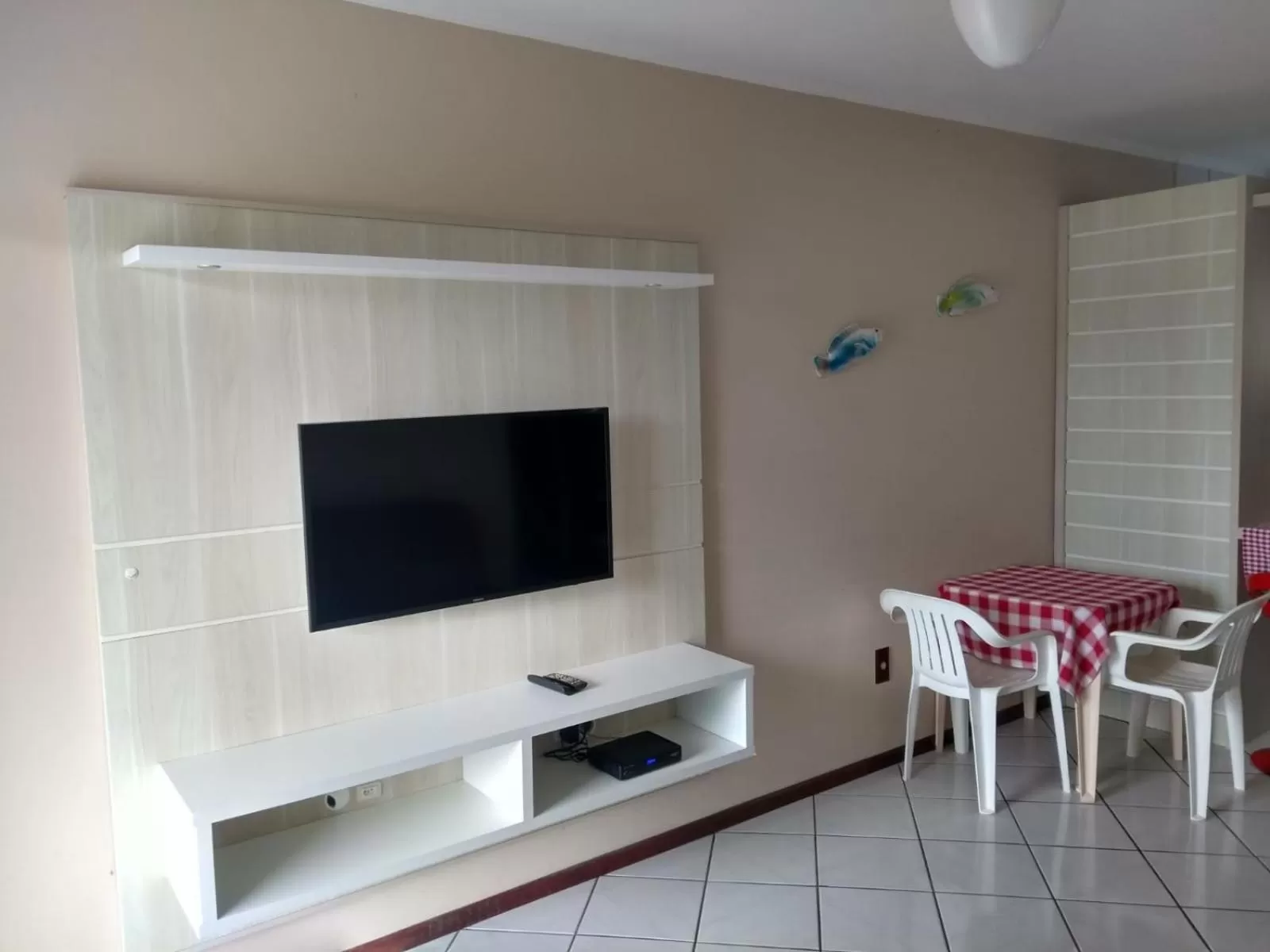 Communal lounge/ TV room in Casa da Marilú