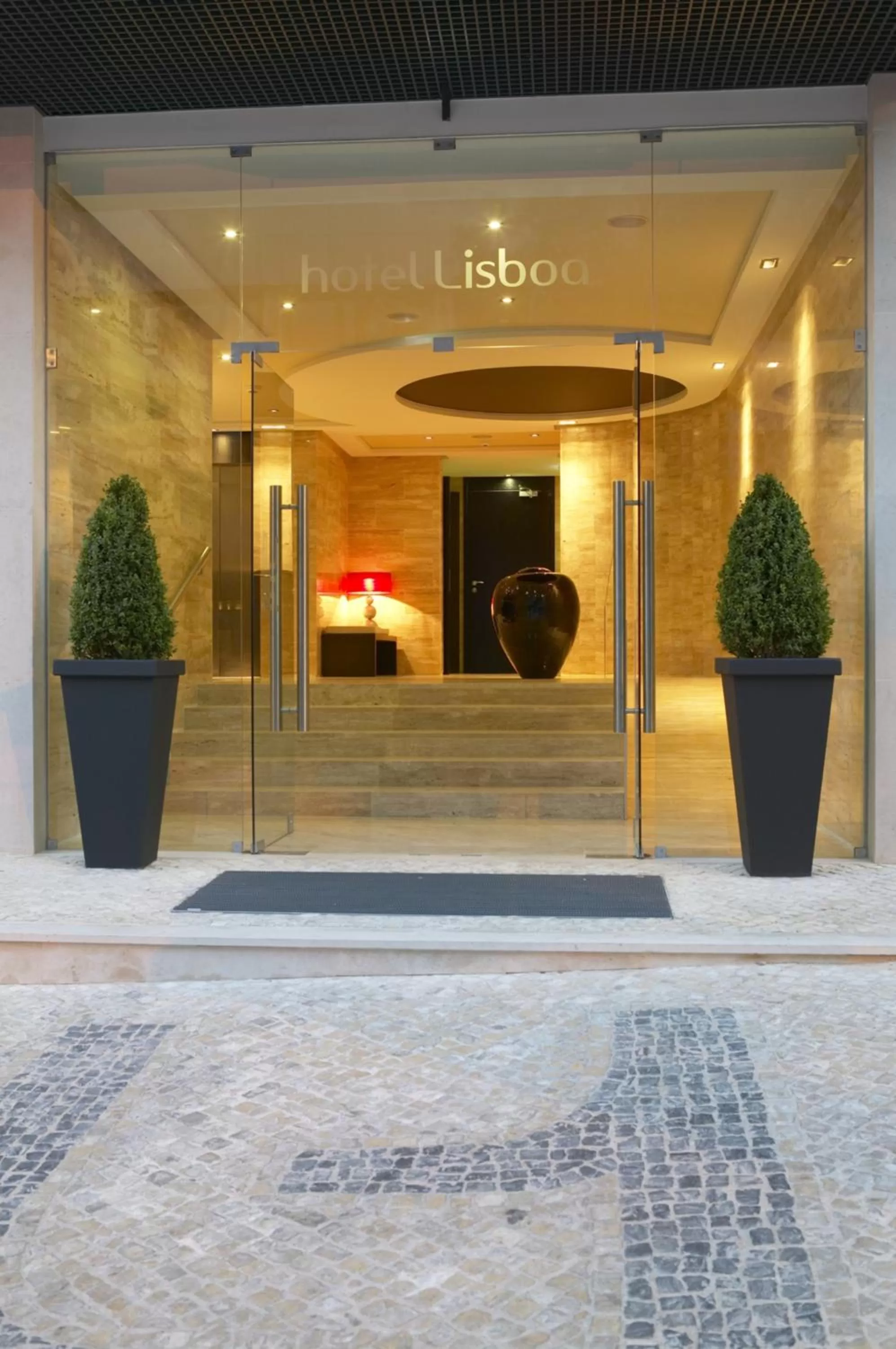 Facade/entrance in Hotel Lisboa