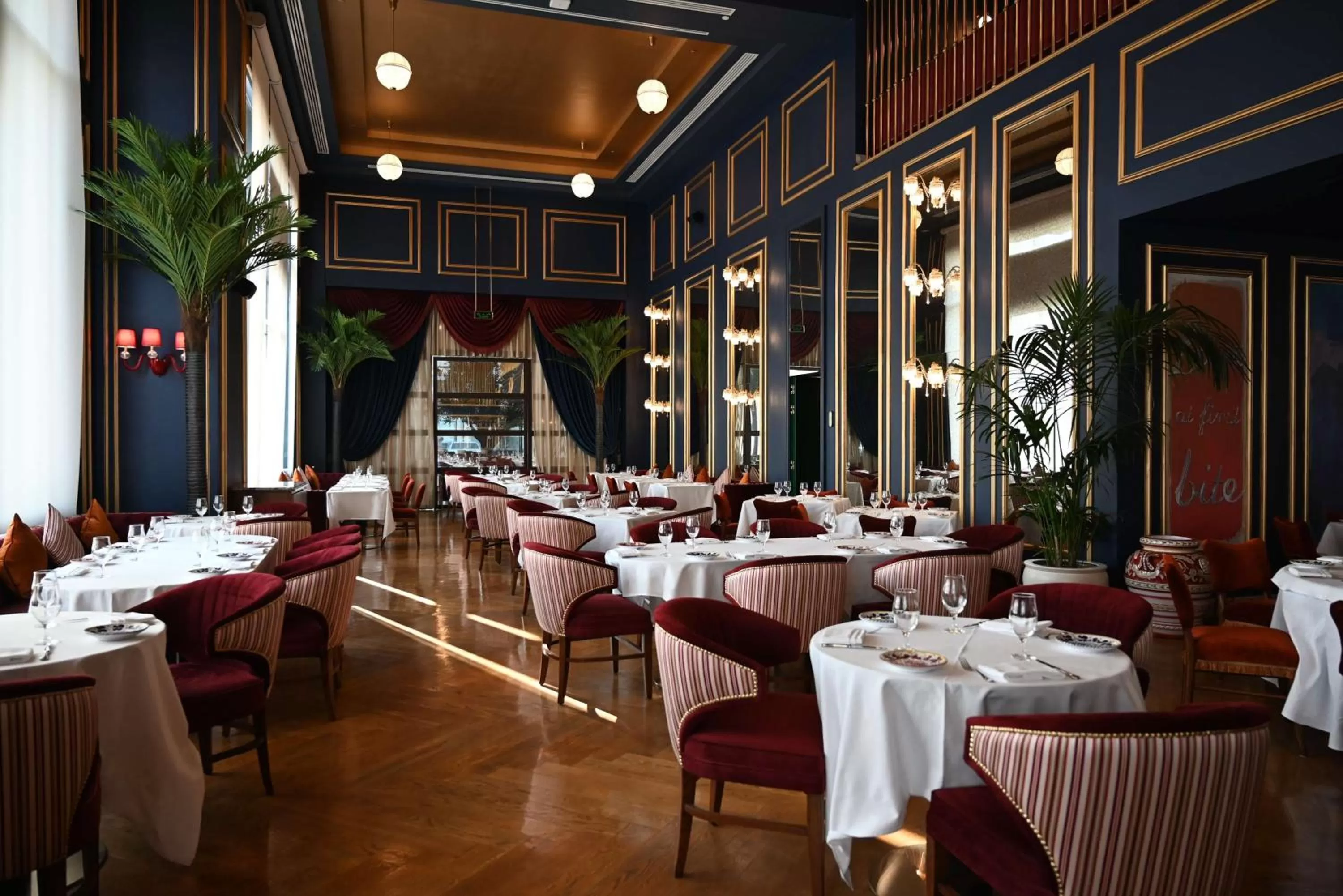 Restaurant/places to eat in Mansard Riyadh, a Radisson Collection Hotel