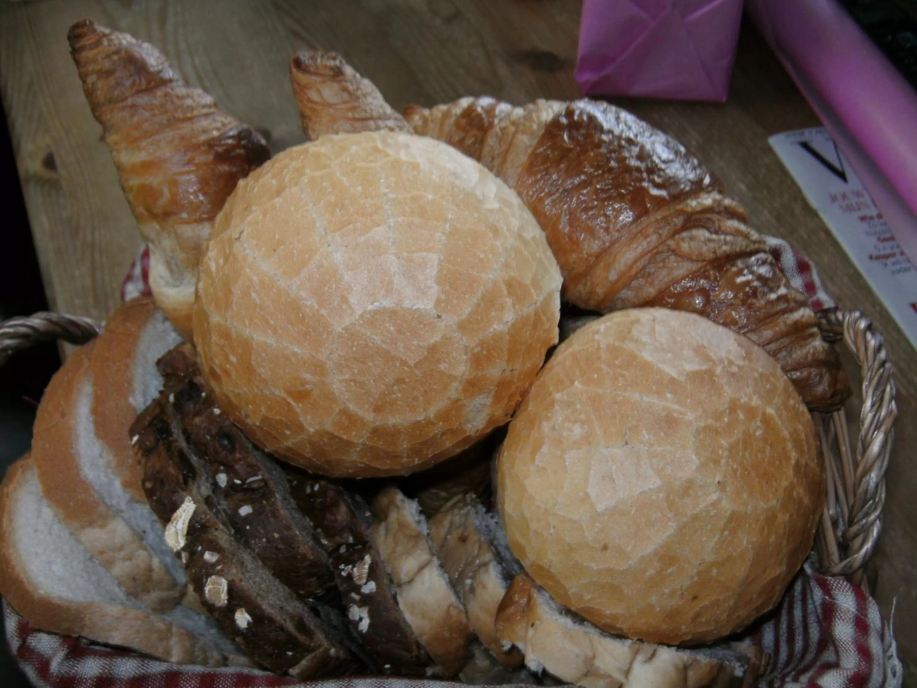 Continental breakfast in 't Laaisterplakky