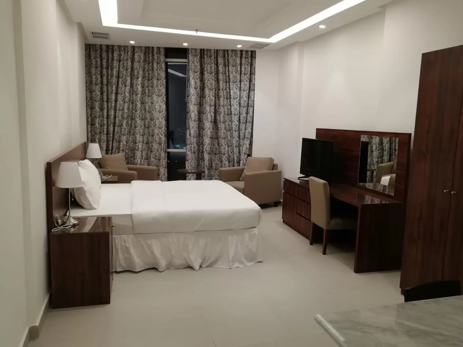 Decorative detail, Bed in Sedra Residence