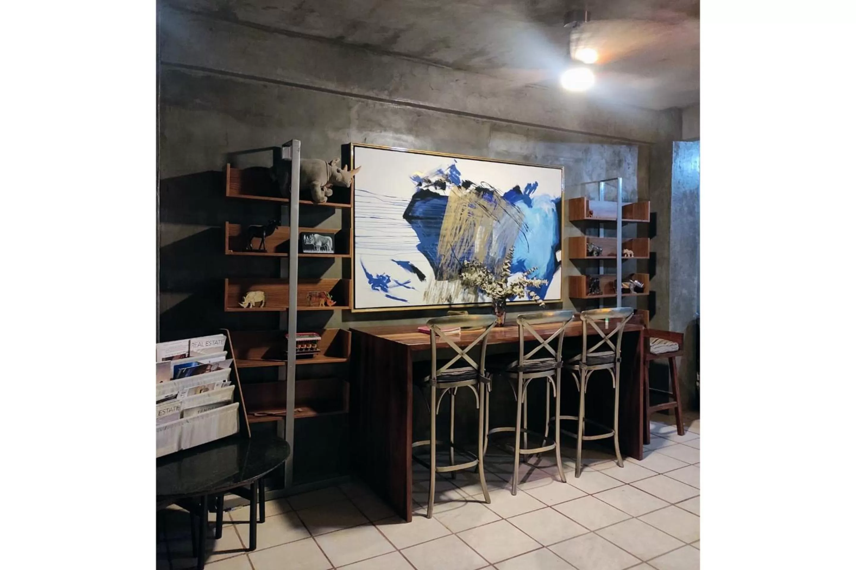 Lobby or reception, TV/Entertainment Center in OYO Hotel Aeropuerto, San José del Cabo