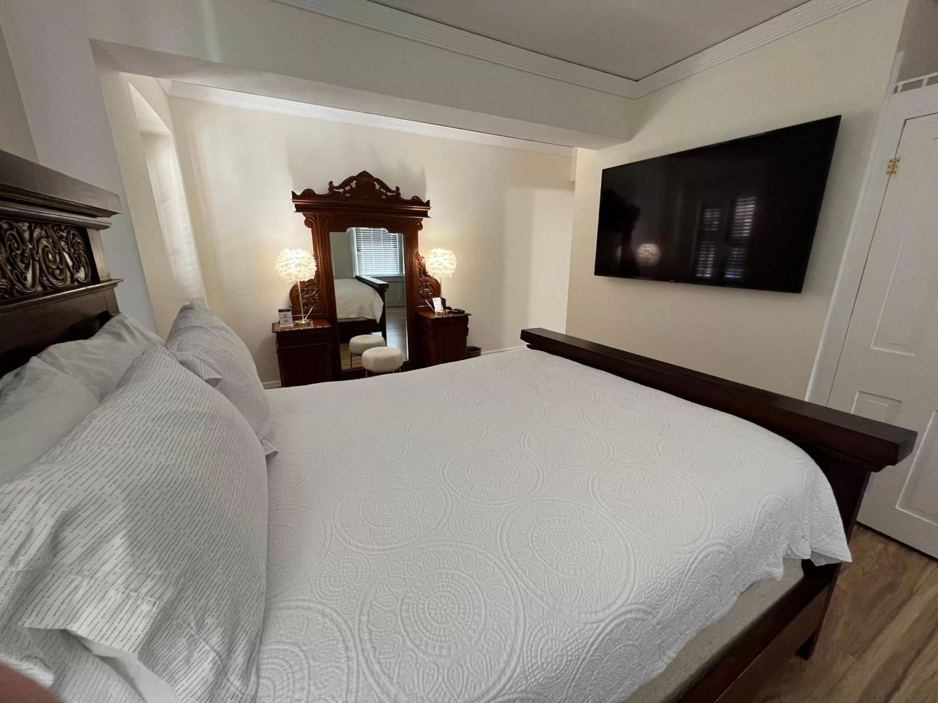 Bedroom, Bed in Elaine's Cape May Boutique Hotel