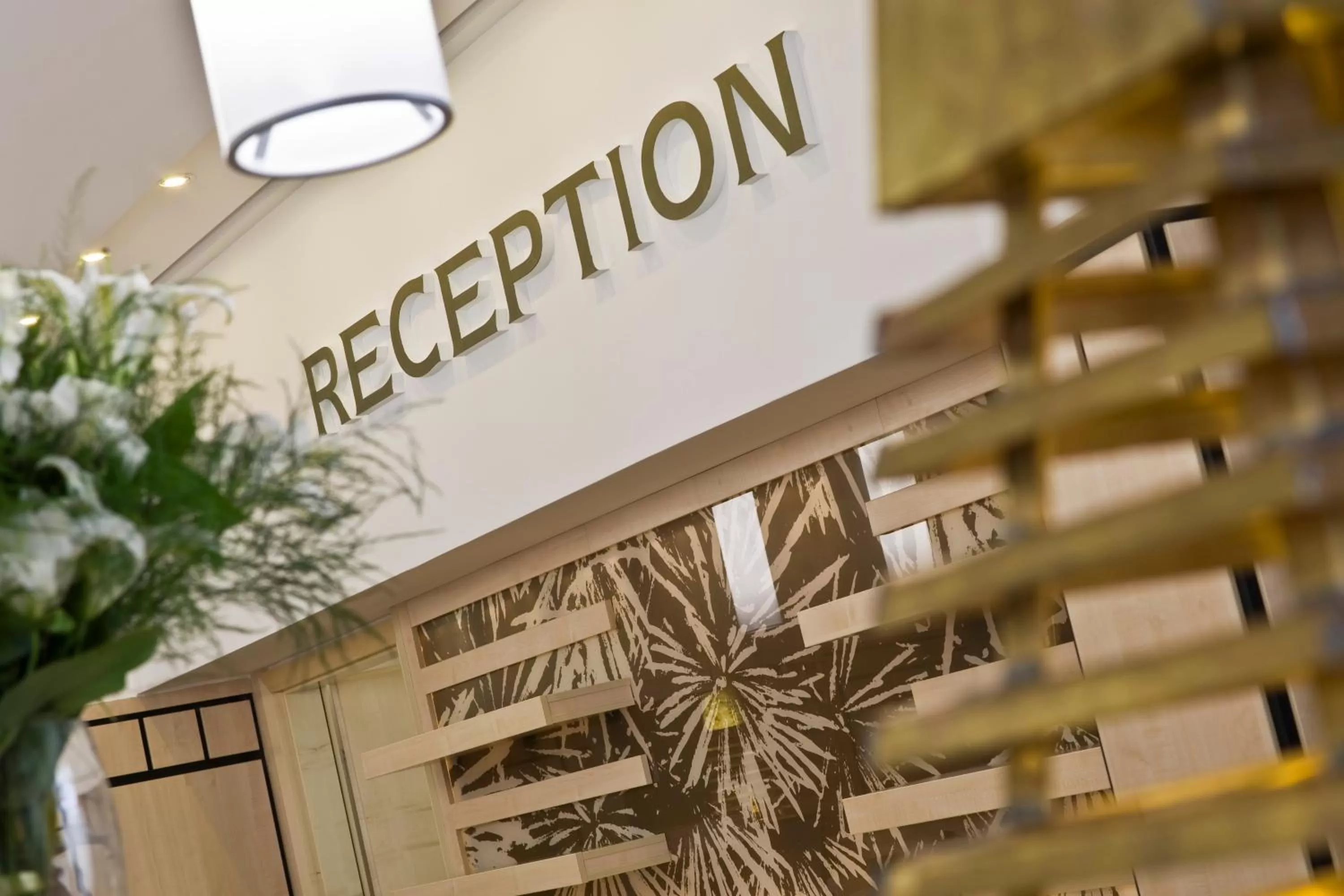 Restaurant/places to eat in Ensana Bradet