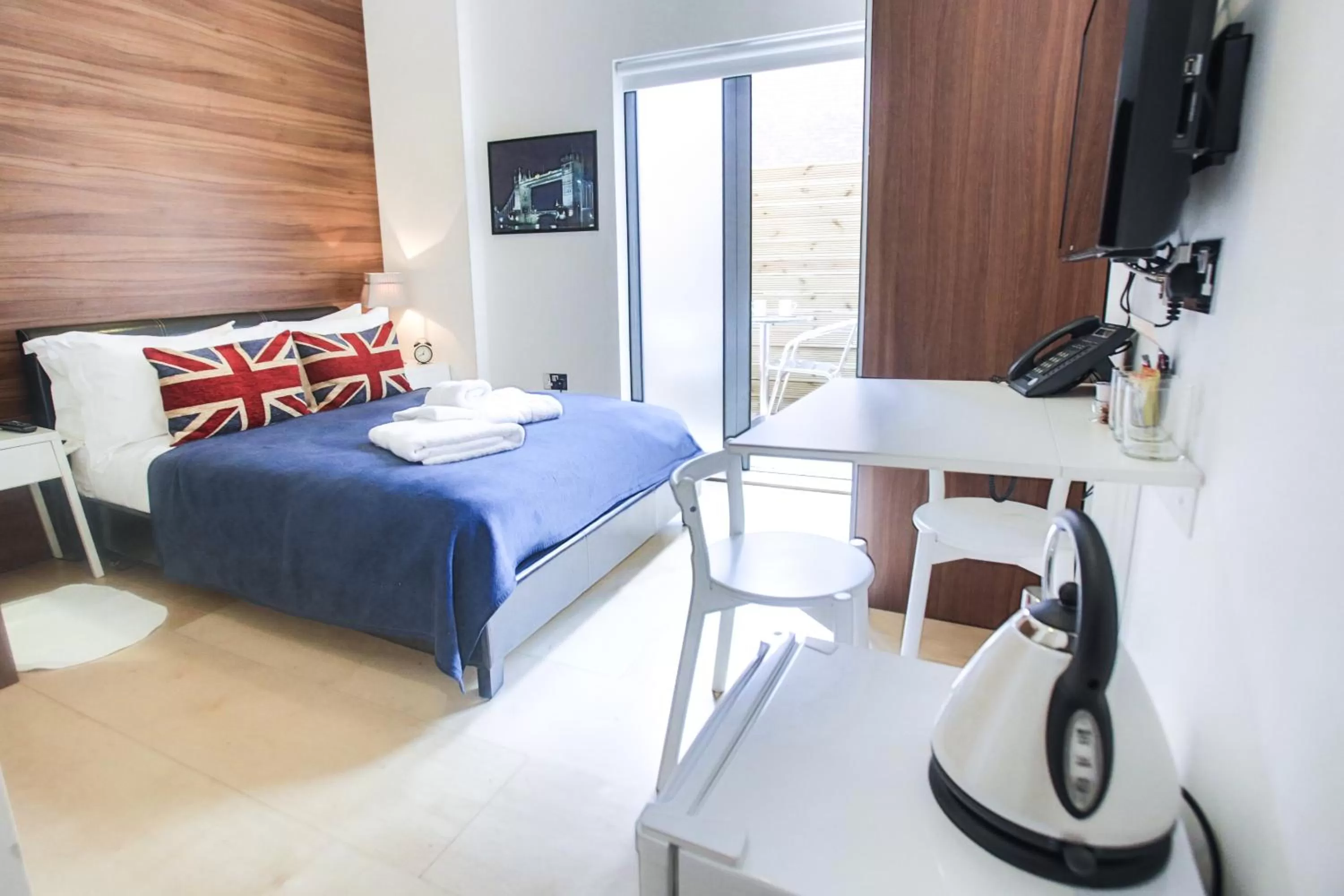 Bed in Room Home Stay