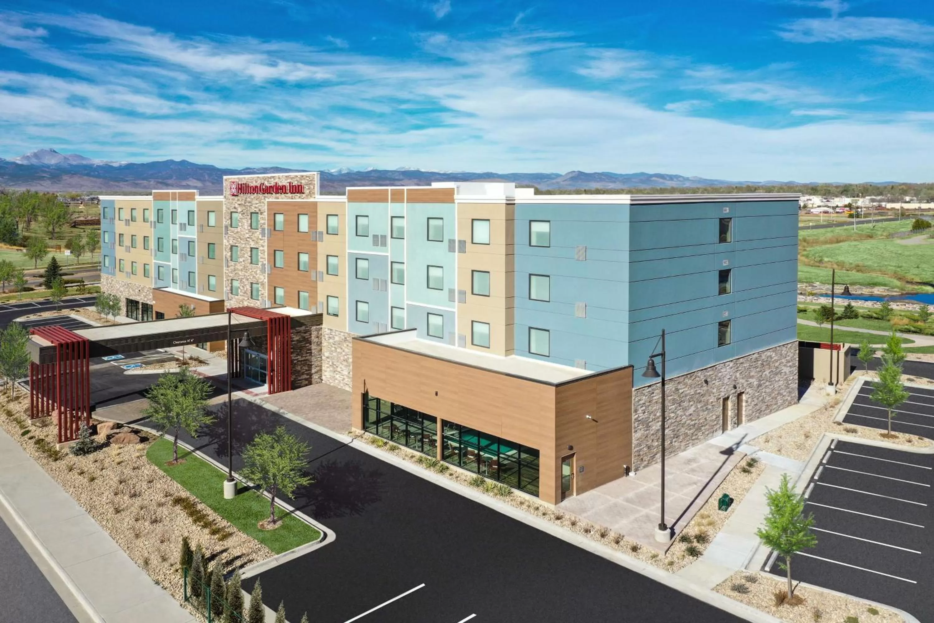 Property building in Hilton Garden Inn Longmont