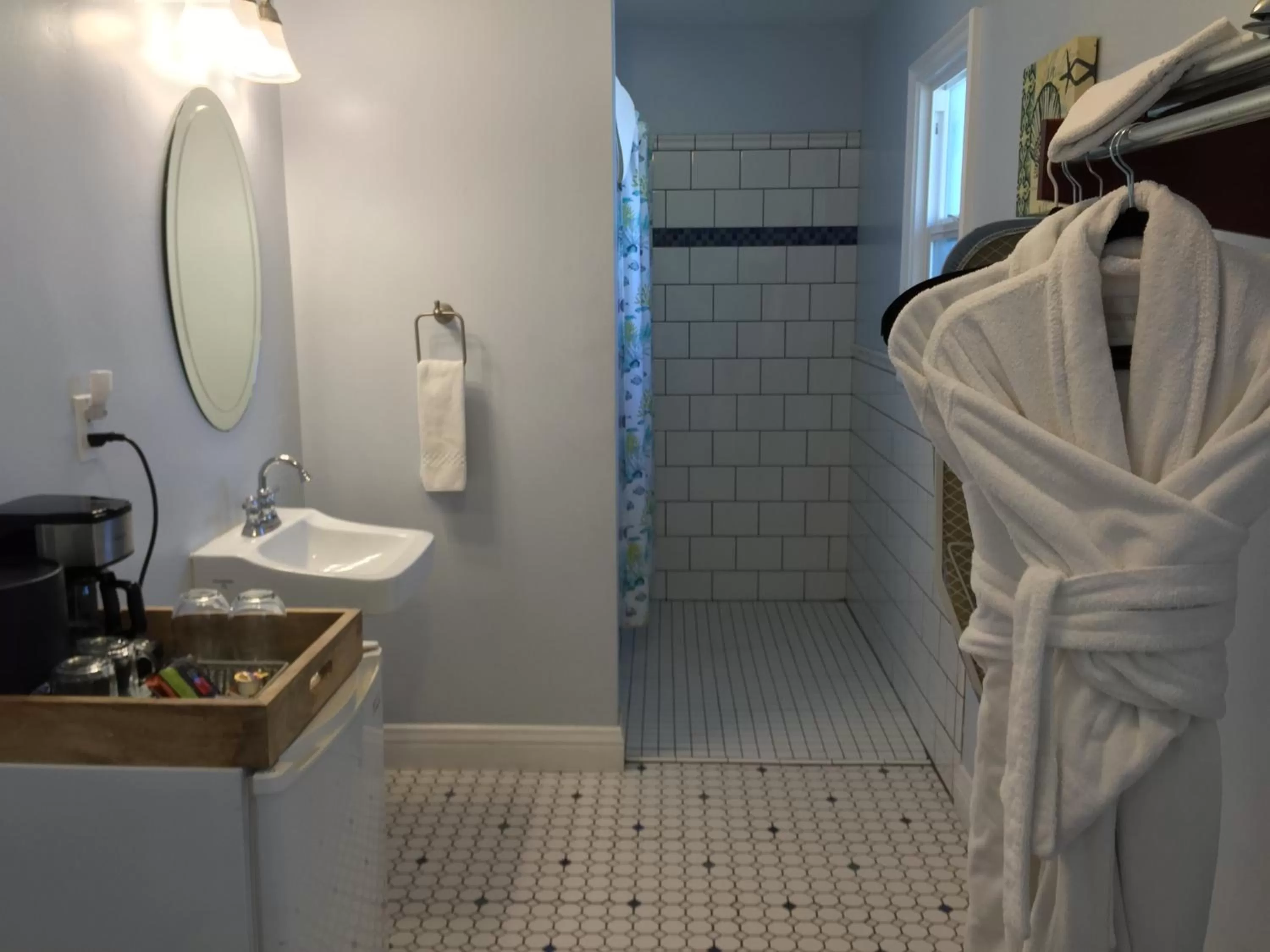 Bathroom in Beach Bungalow Inn and Suites