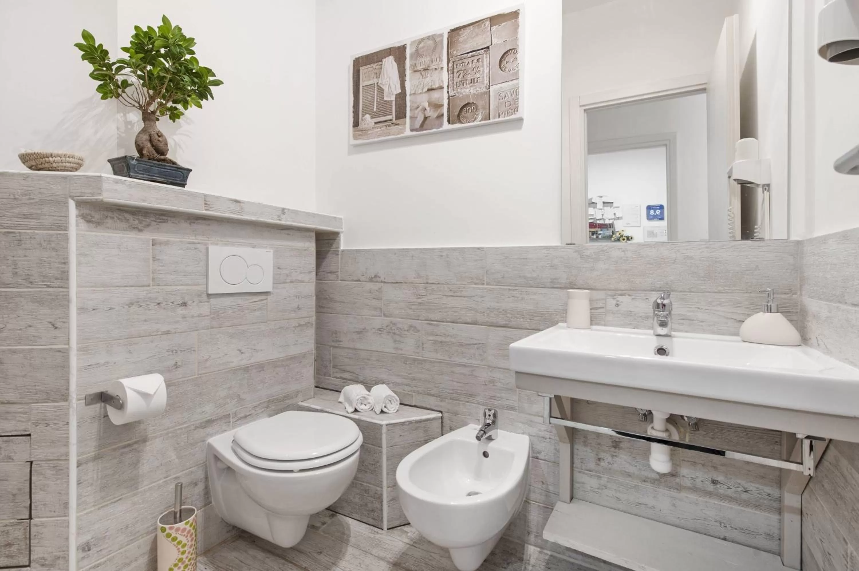 Bathroom in B&B Exa Rooms - Just Rome