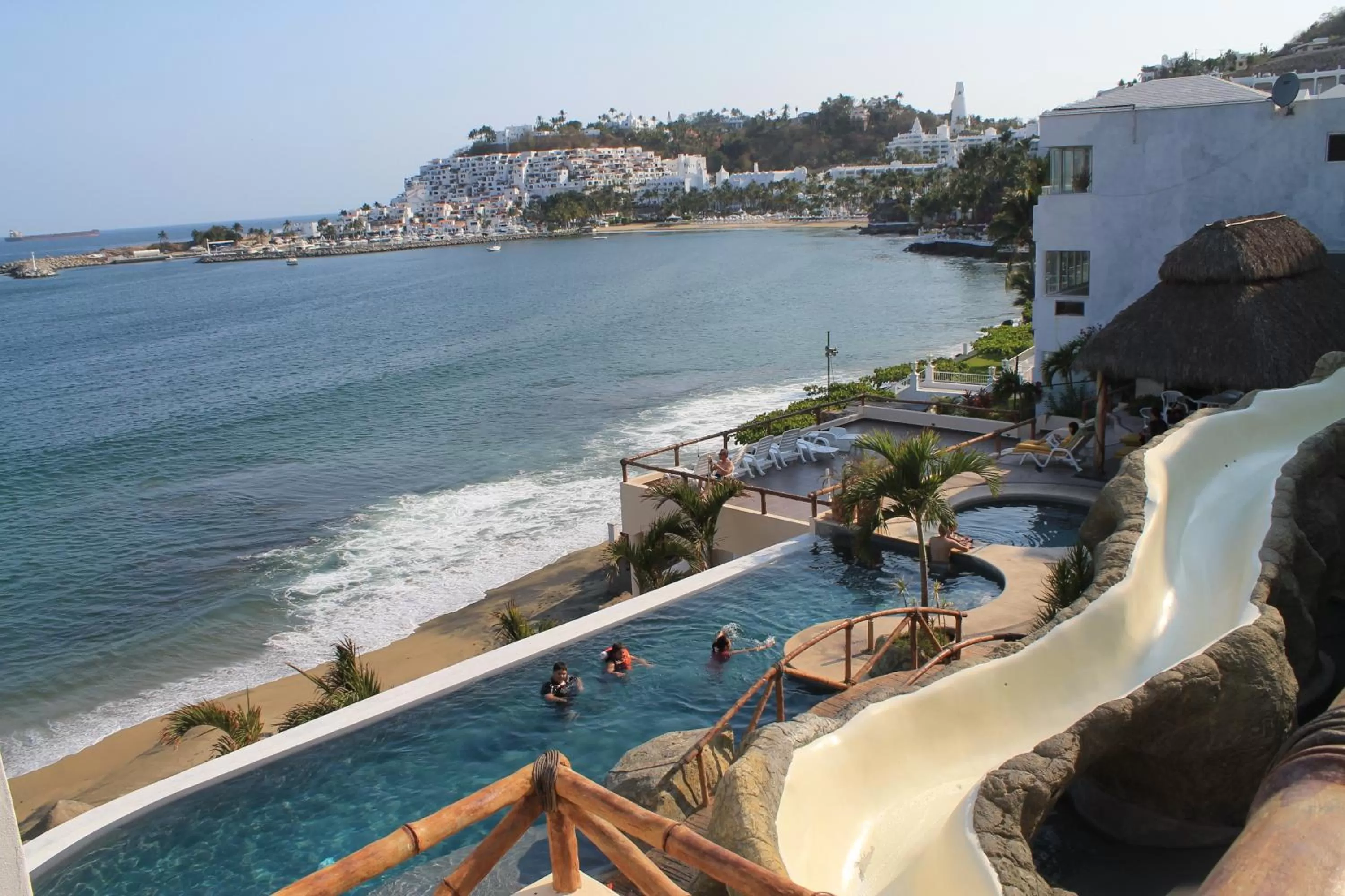Day in Villas del Palmar Manzanillo with Beach Club