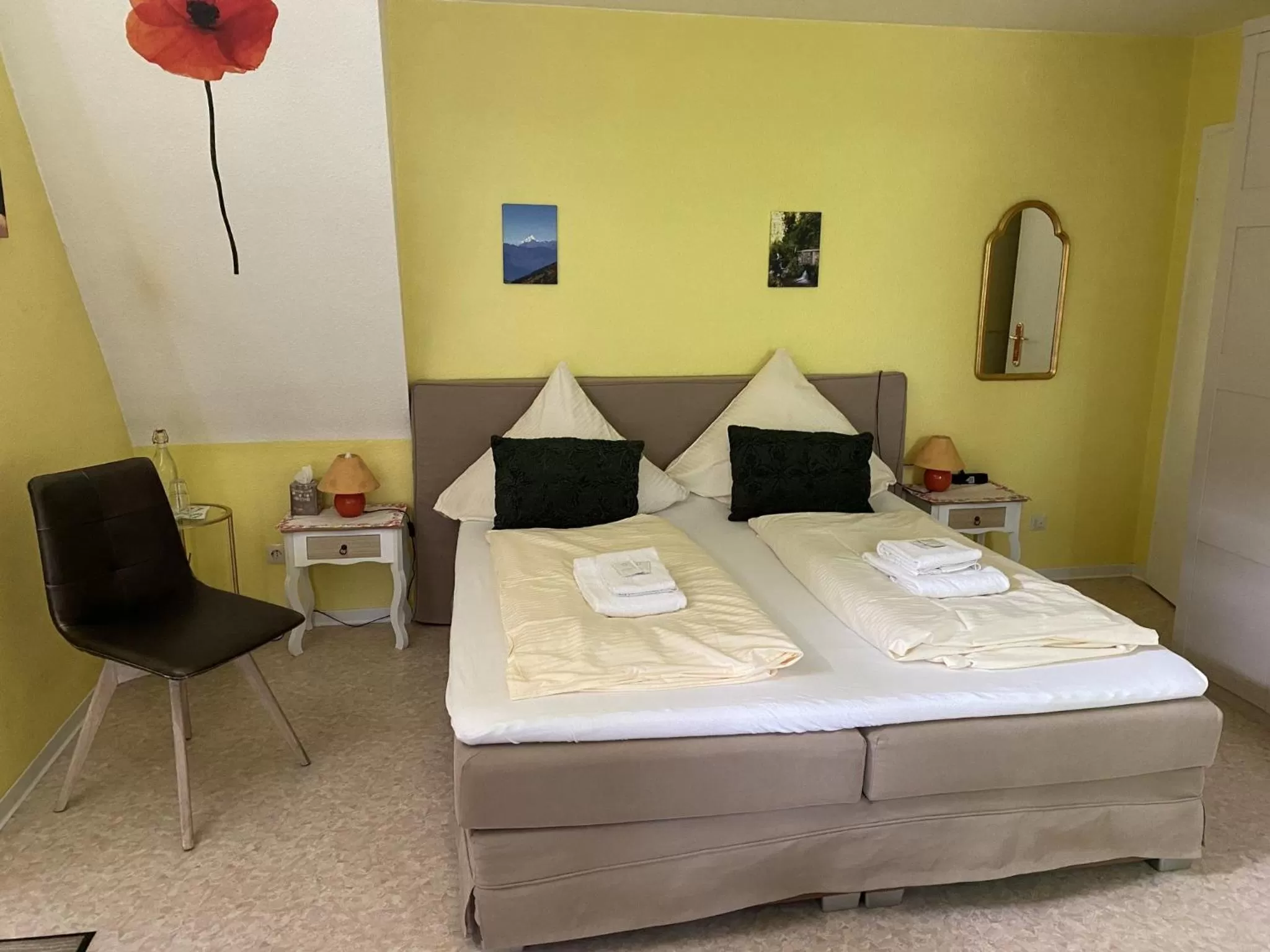 Photo of the whole room, Bed in Haus Adams - das Wohlfühl Gästehaus