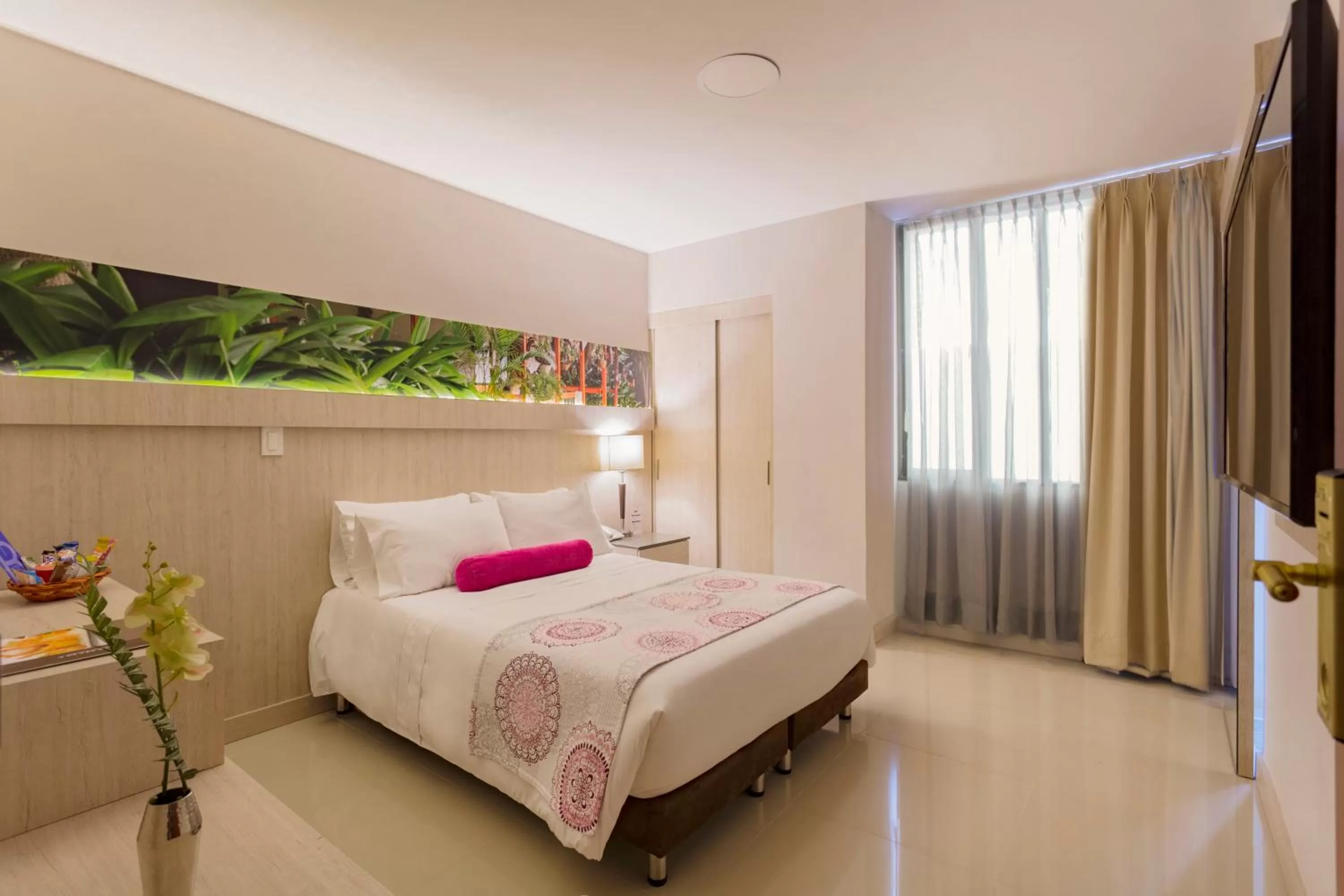 Bed in Hotel Soratama