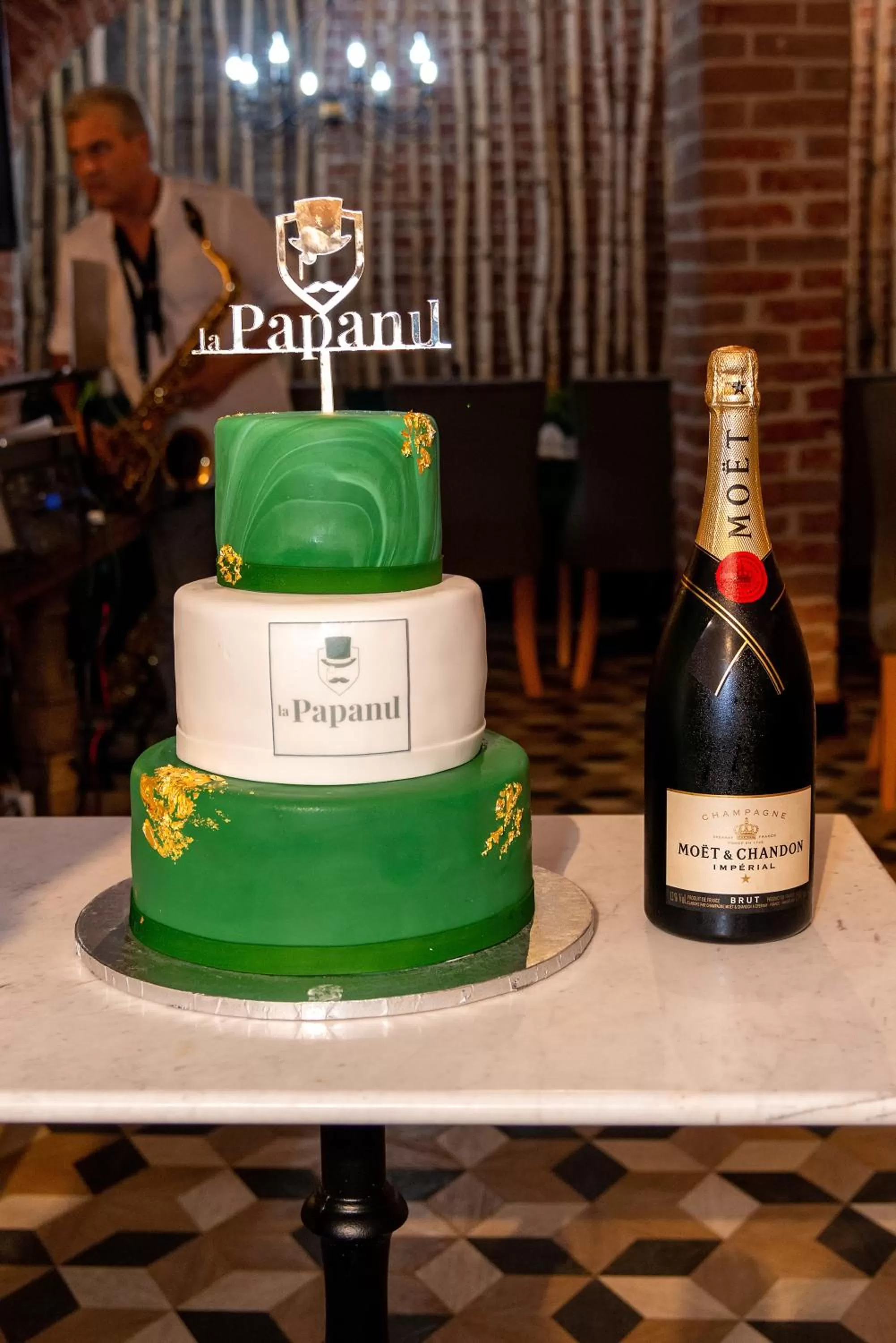 Food and drinks in Hotel Splendid 1900