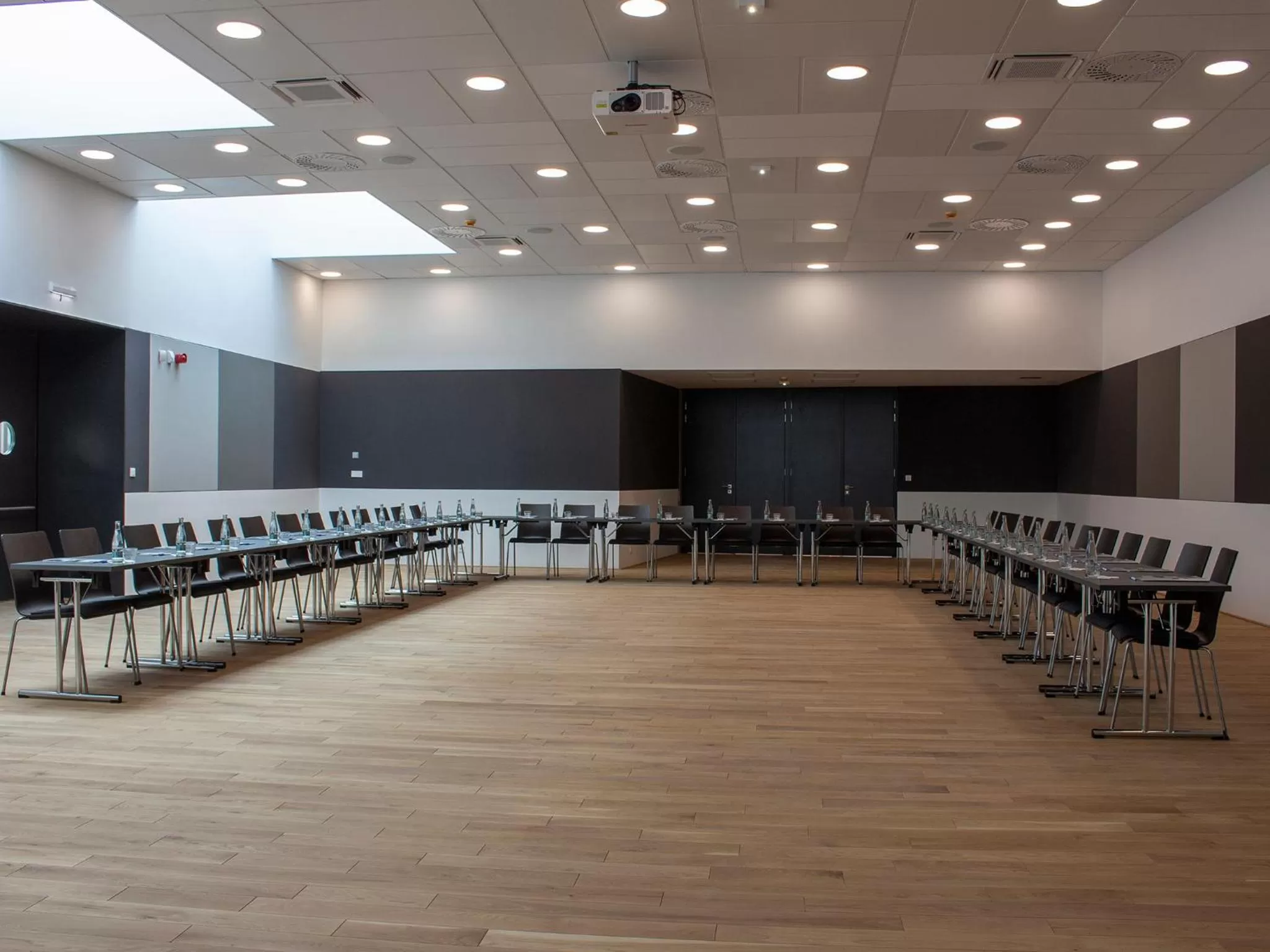 Business facilities in Hotel TAMMEL