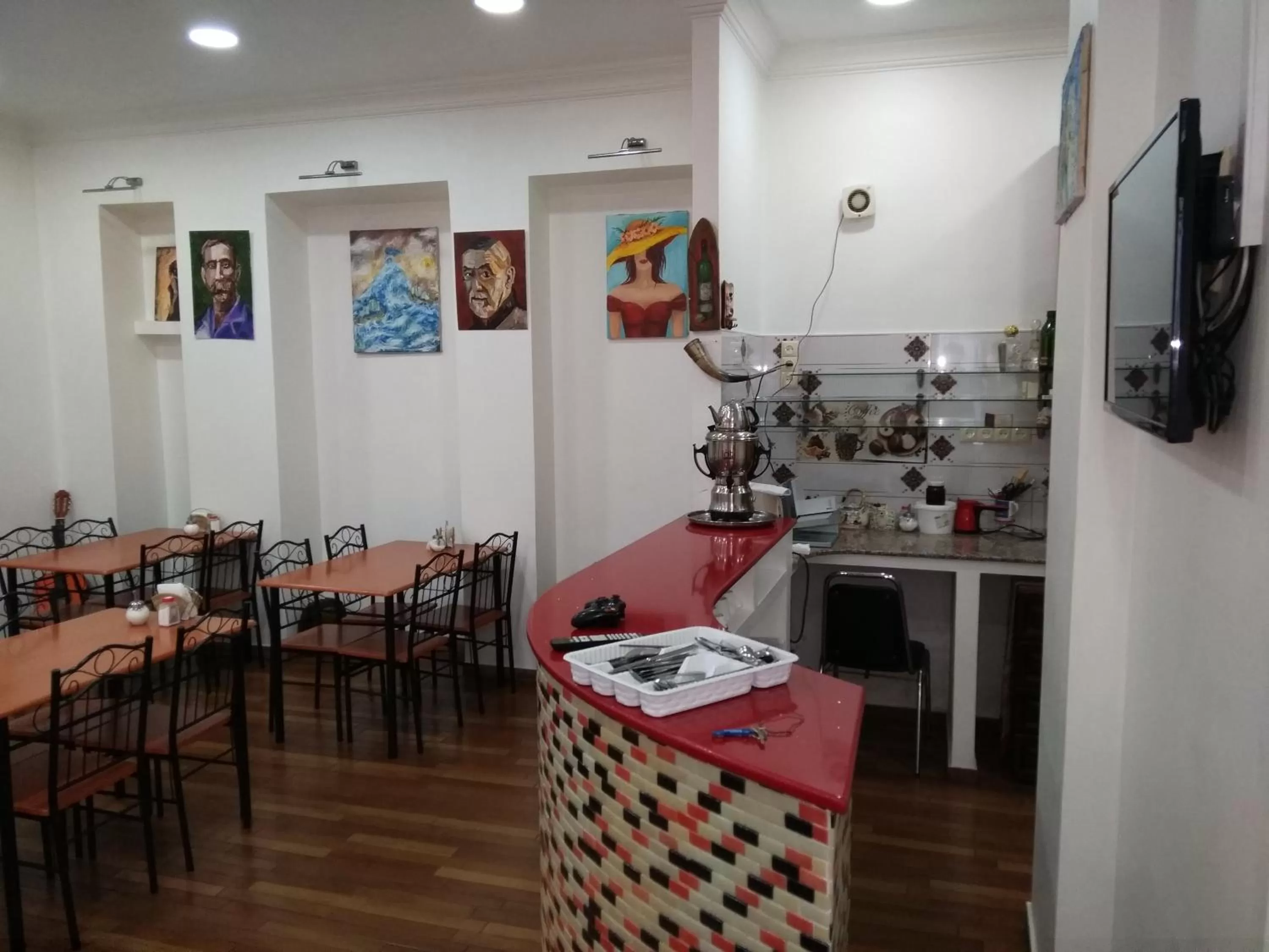 Breakfast in Dzveli Batumi