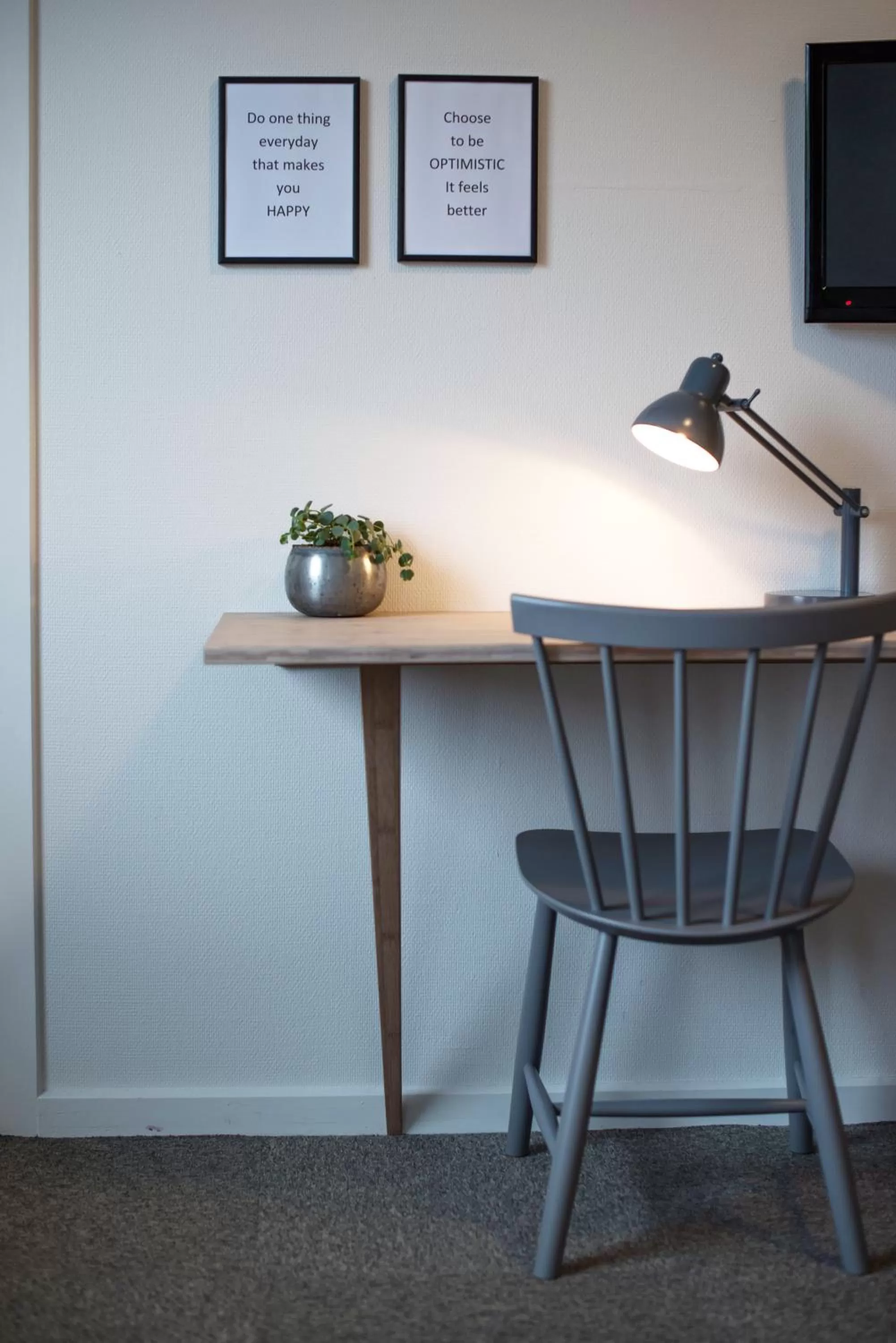 Decorative detail in Refborg Hotel