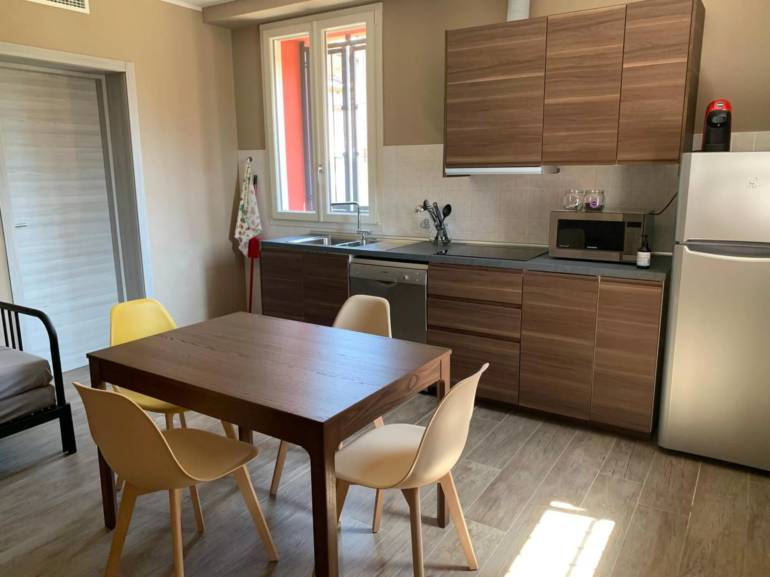 Dining Area in Sala dell Estate Guest House