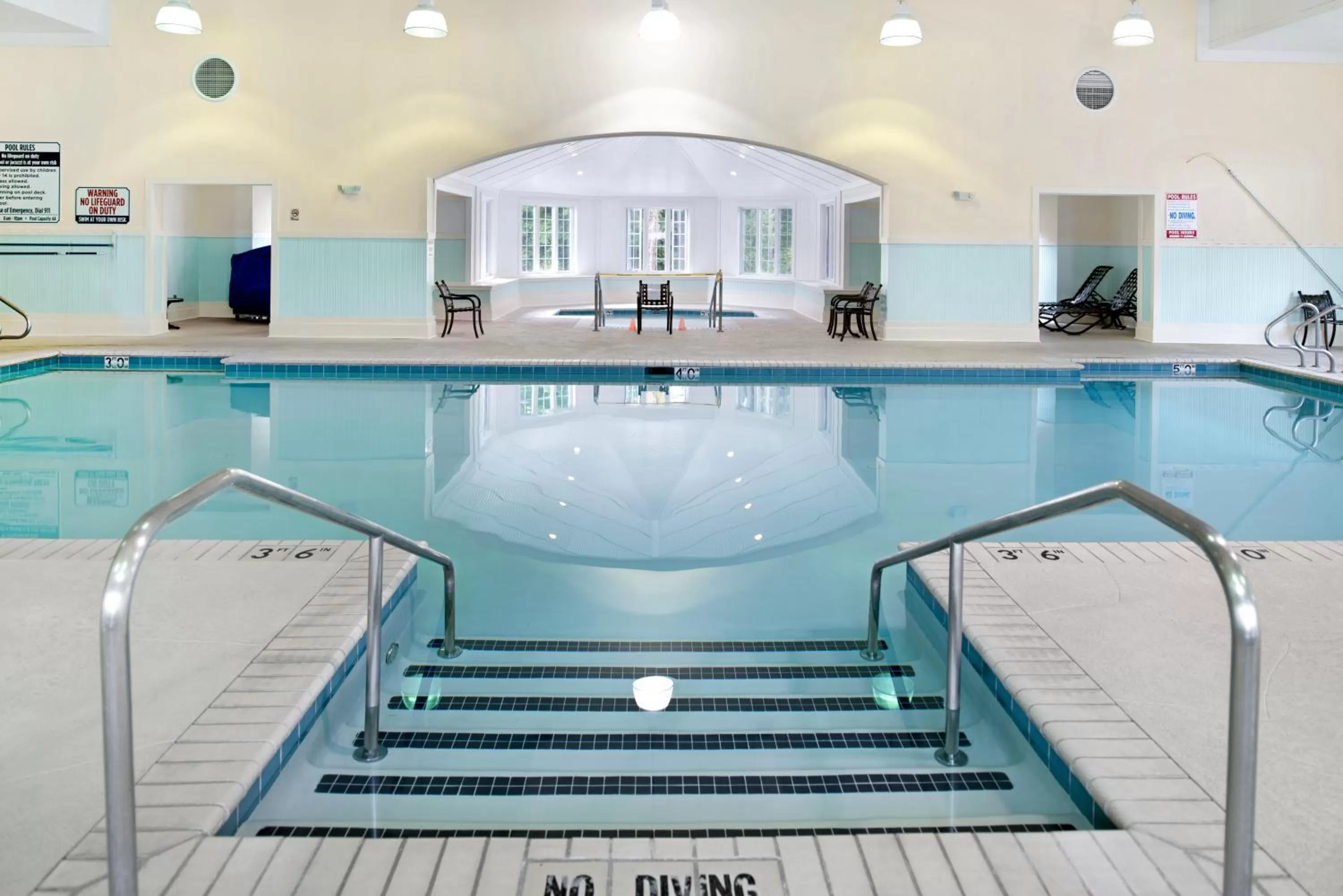 Swimming pool in Hilton Vacation Club Greensprings Williamsburg