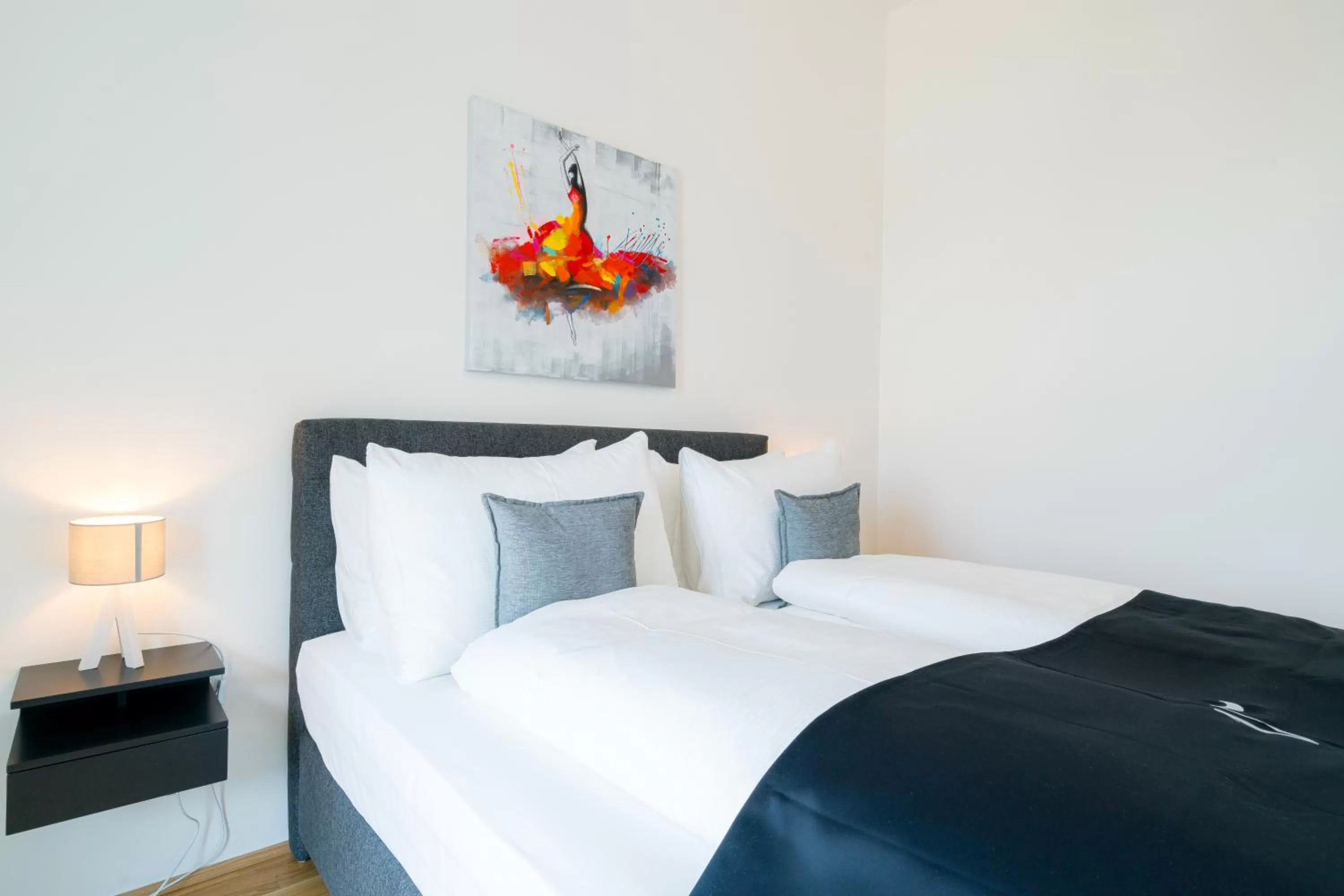 Bed in Vienna Residence, Marina Tower - Danube