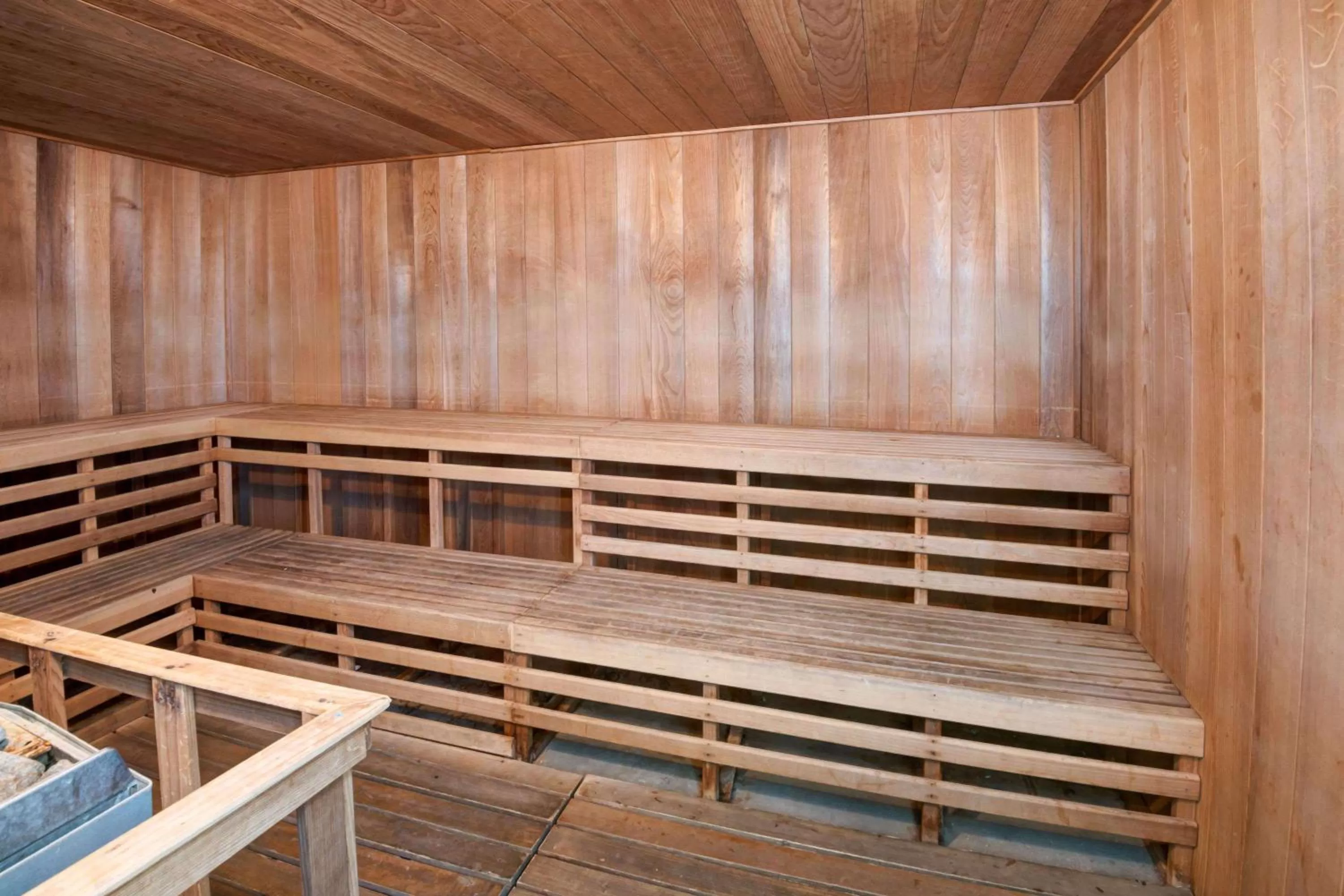 Fitness centre/facilities in Days Inn by Wyndham Albuquerque West