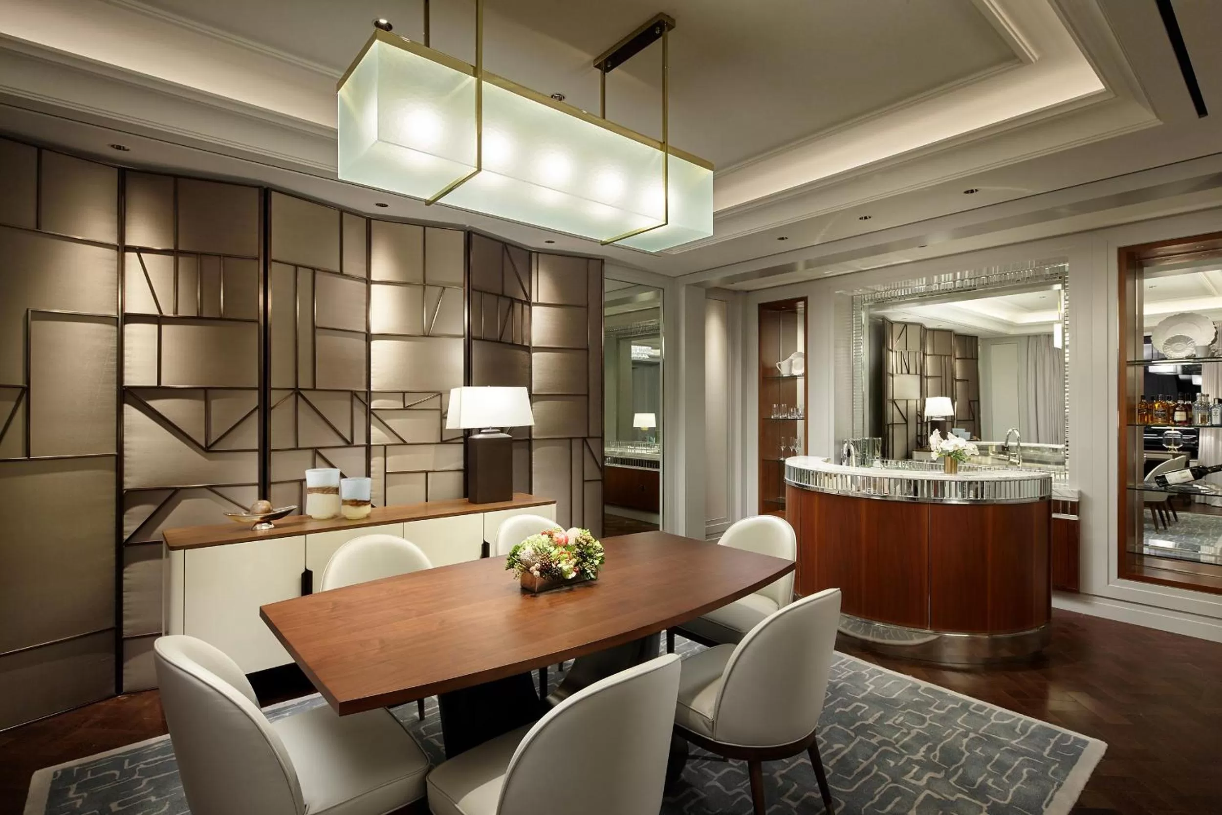 Living room in Lotte Hotel Seoul Executive Tower