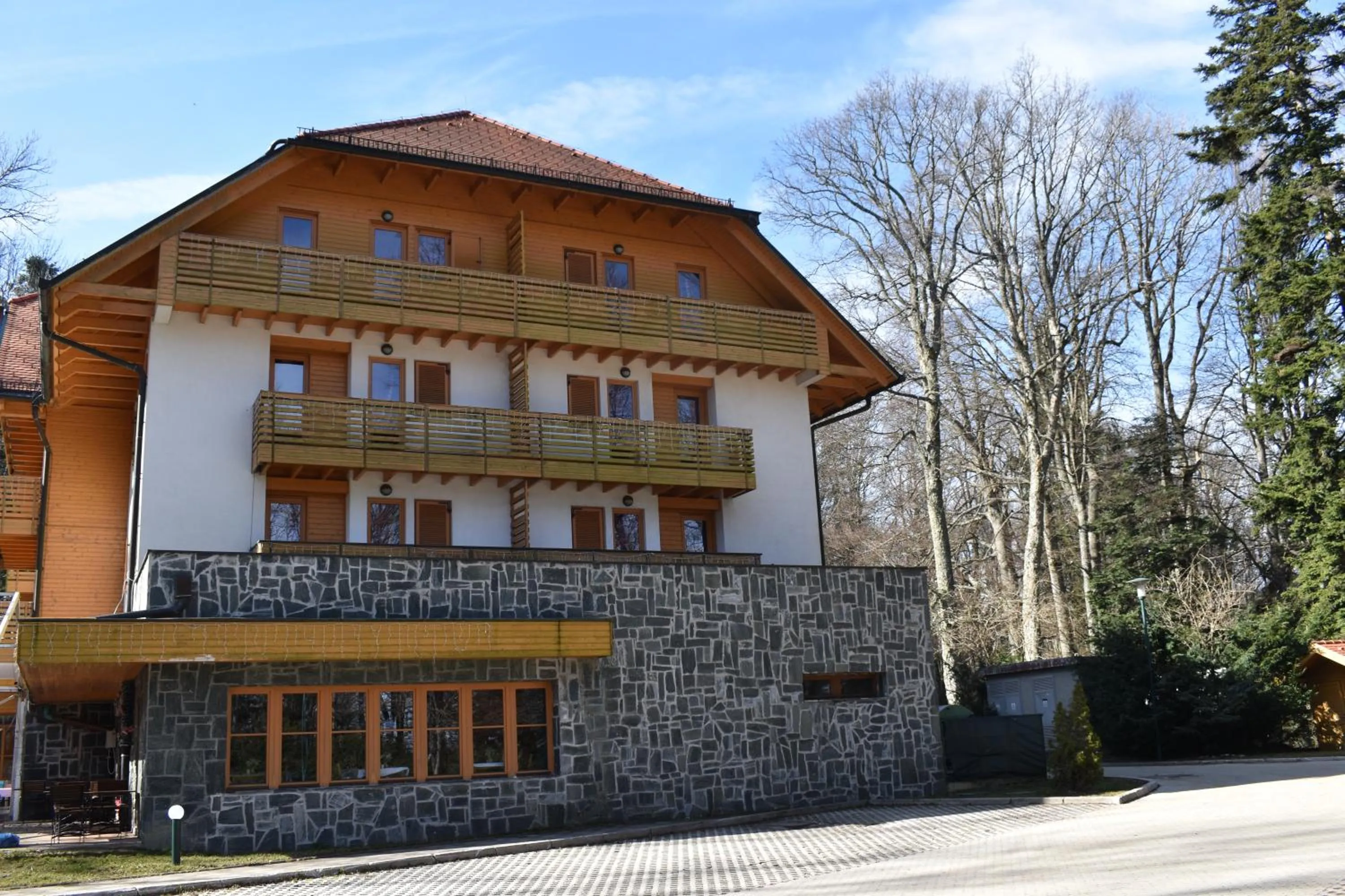 Property building in Aparthotel Snjezna Kraljica