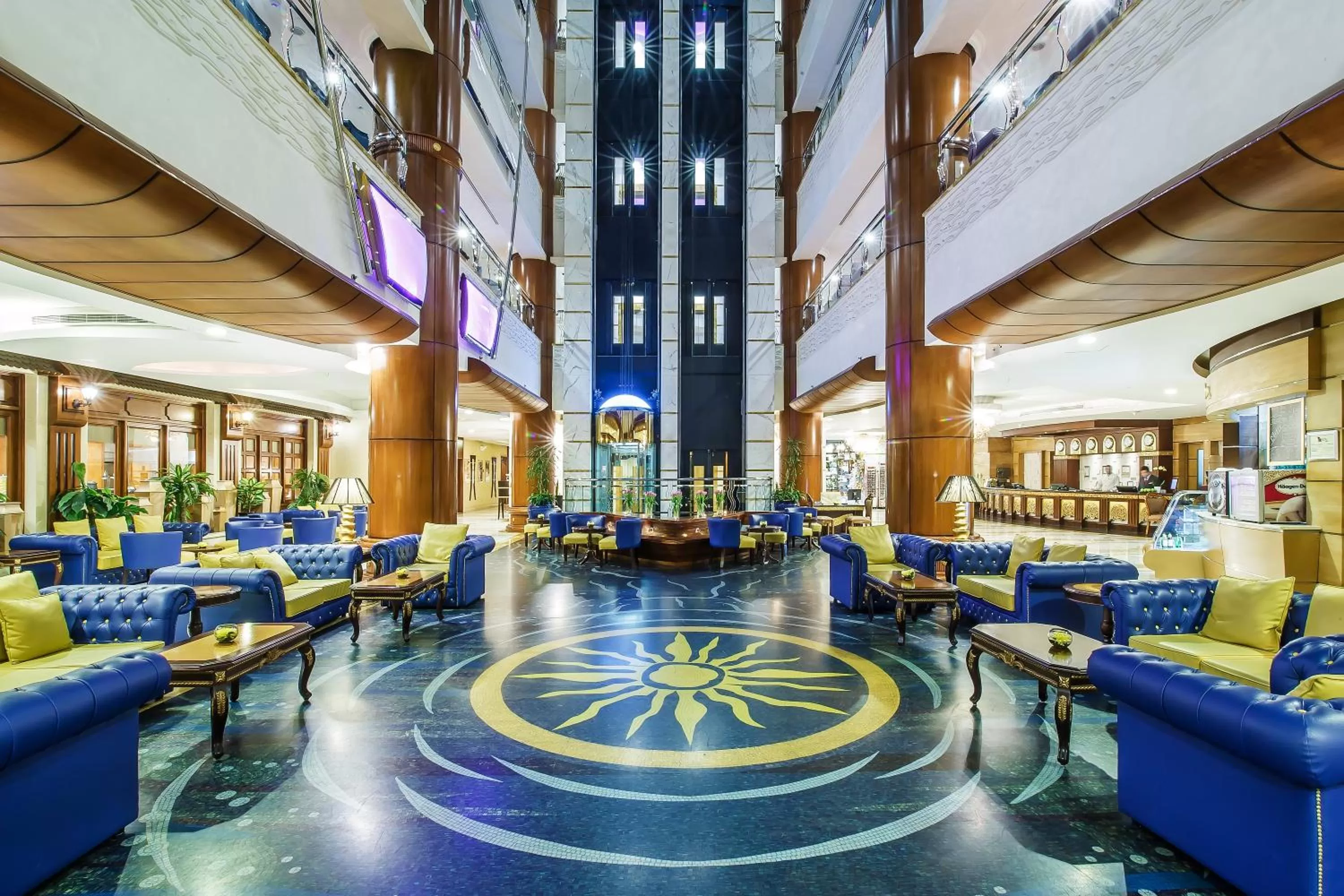 Lobby or reception in Grand Excelsior Hotel Bur Dubai