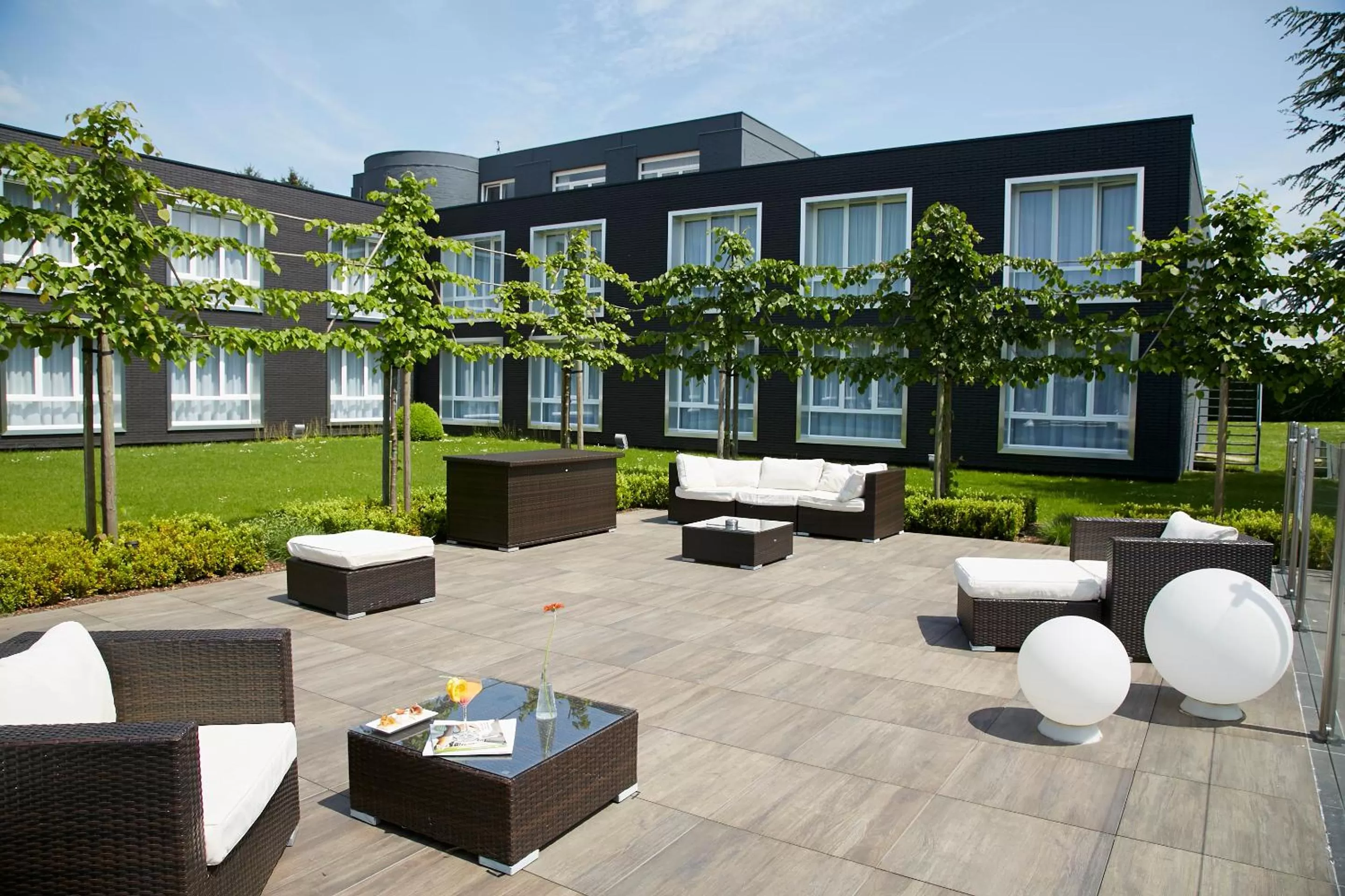 Patio in Novotel Lens Noyelles