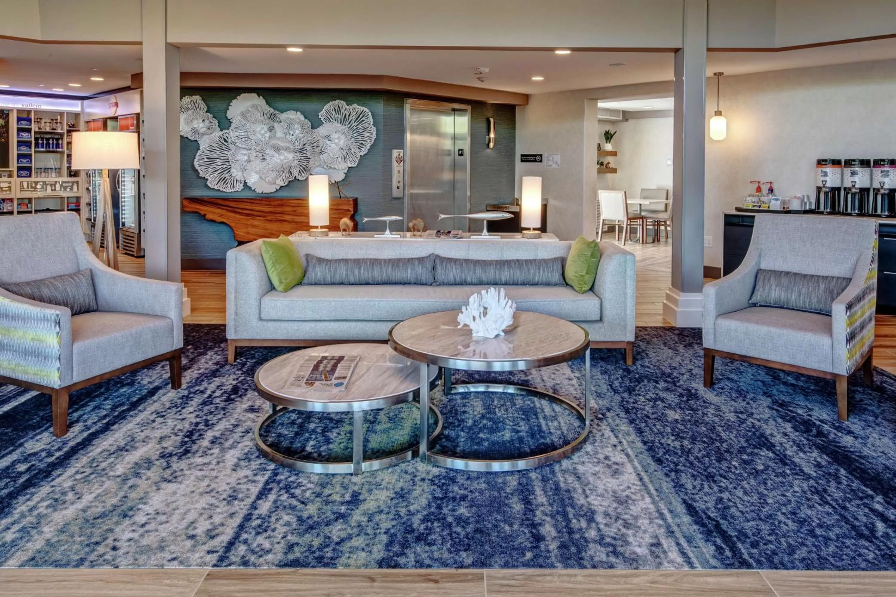 Lobby or reception in Hampton Inn Discovery Kingdom Napa Gateway