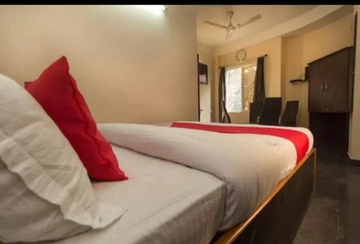 Bed in Skyline Lodge