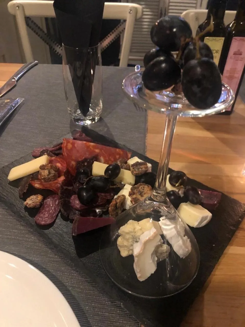 Food in All Seasons Residence Design Hotel - Free parking