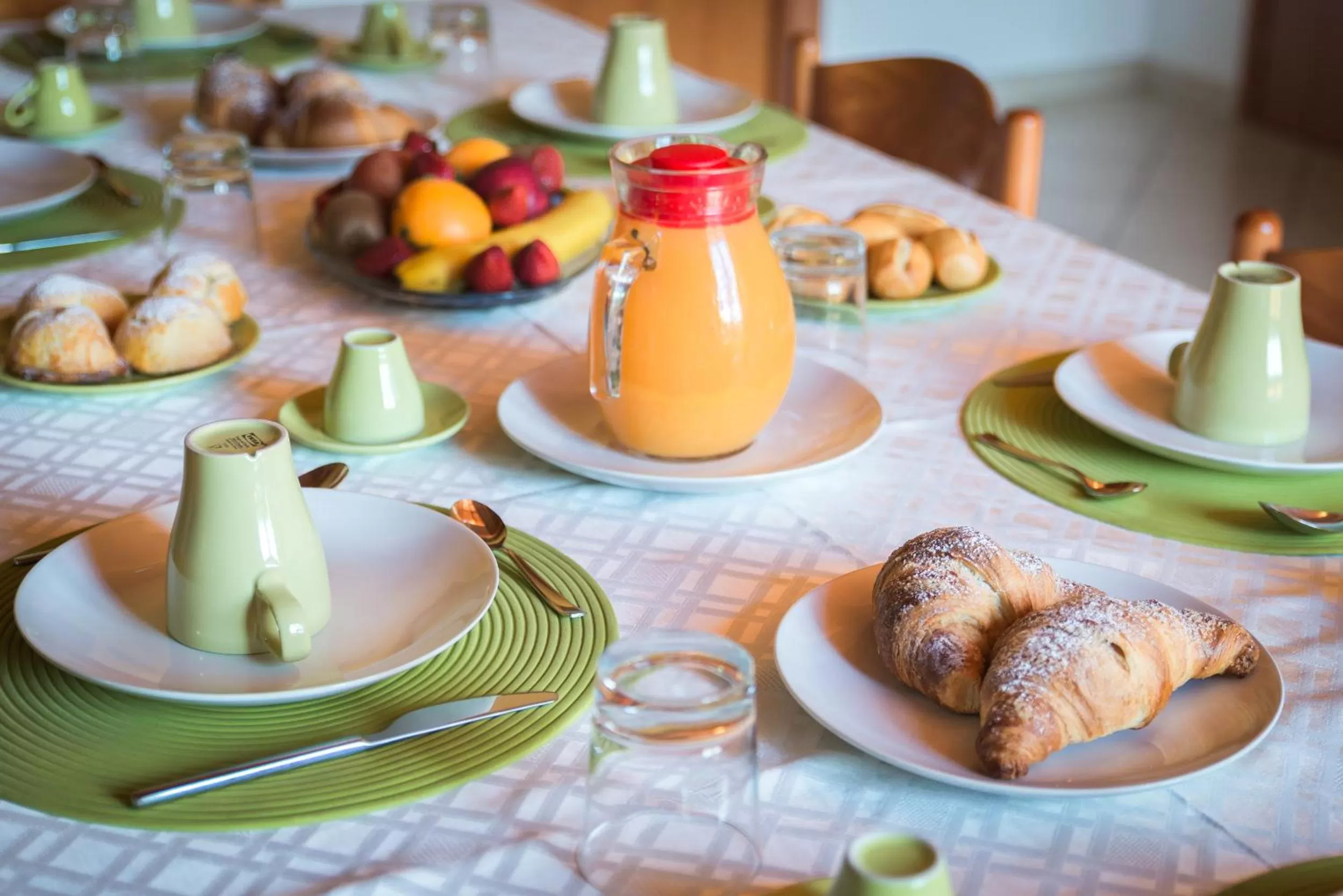 Dining area in B&B Il Girasole