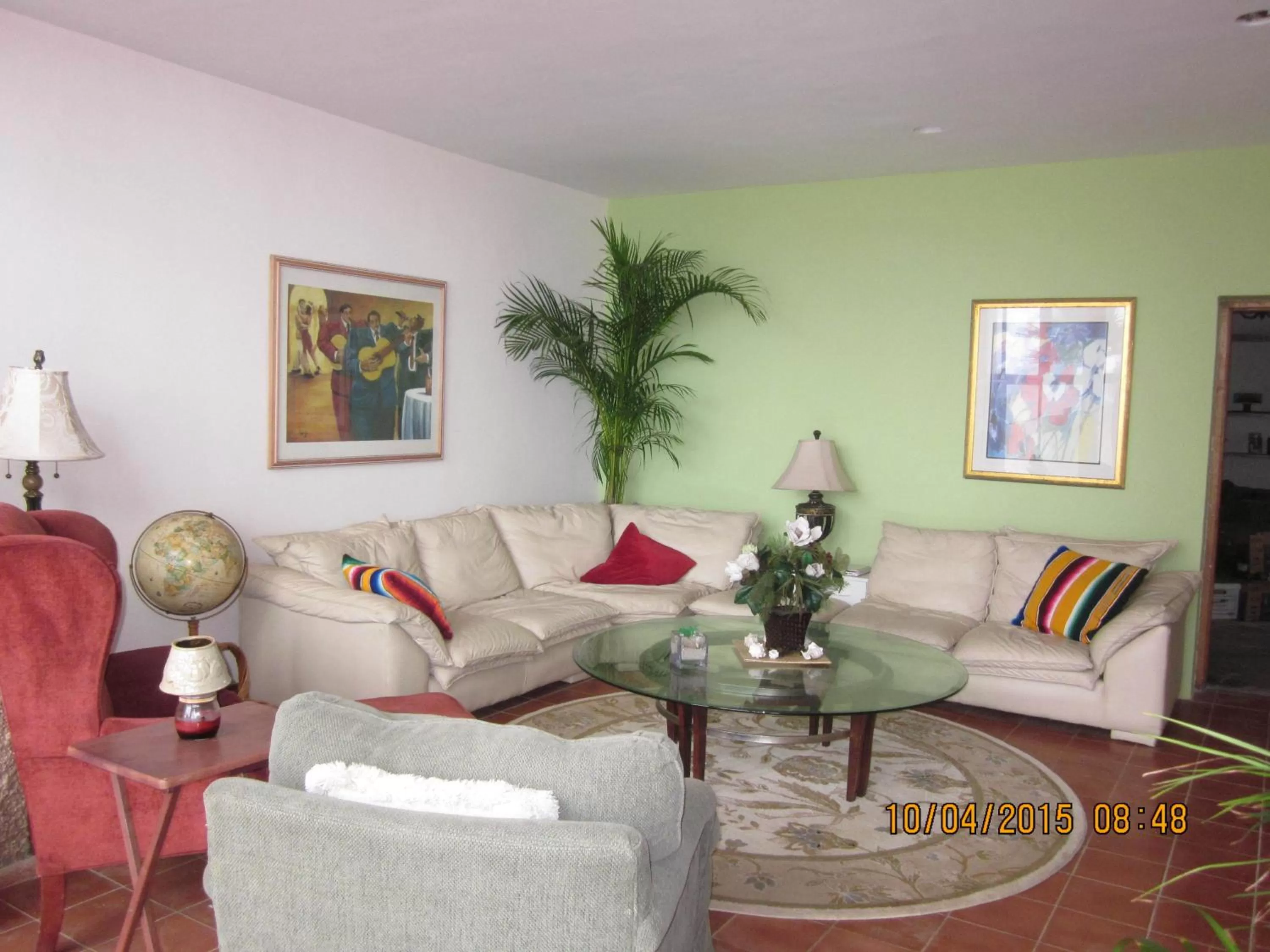 Living room in Hacienda Rancho Santini