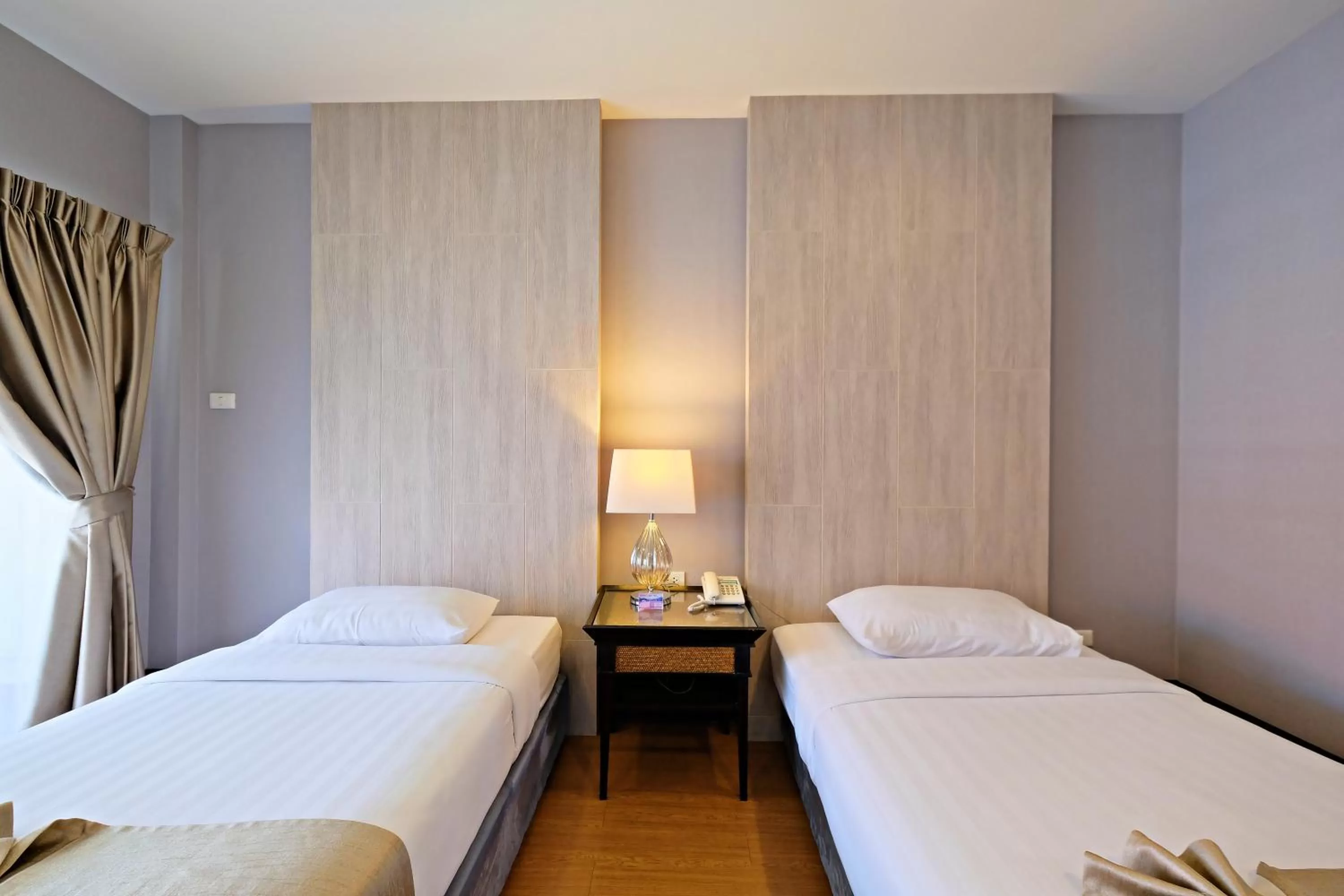 Bedroom, Bed in Green Lake Resort - SHA Extra Plus Certified