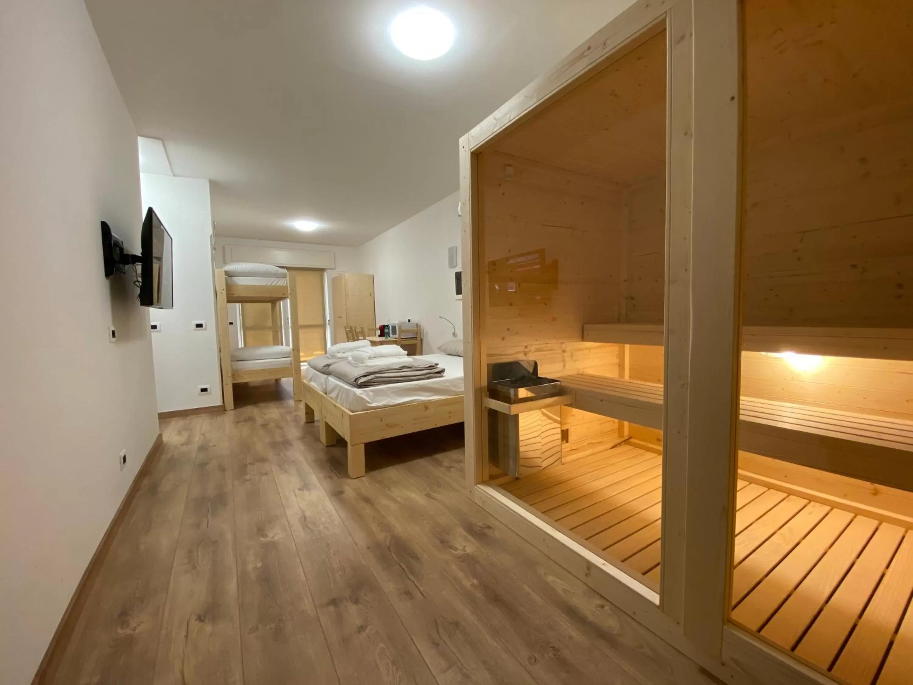 Bed in Sky Garden & Wellness R.