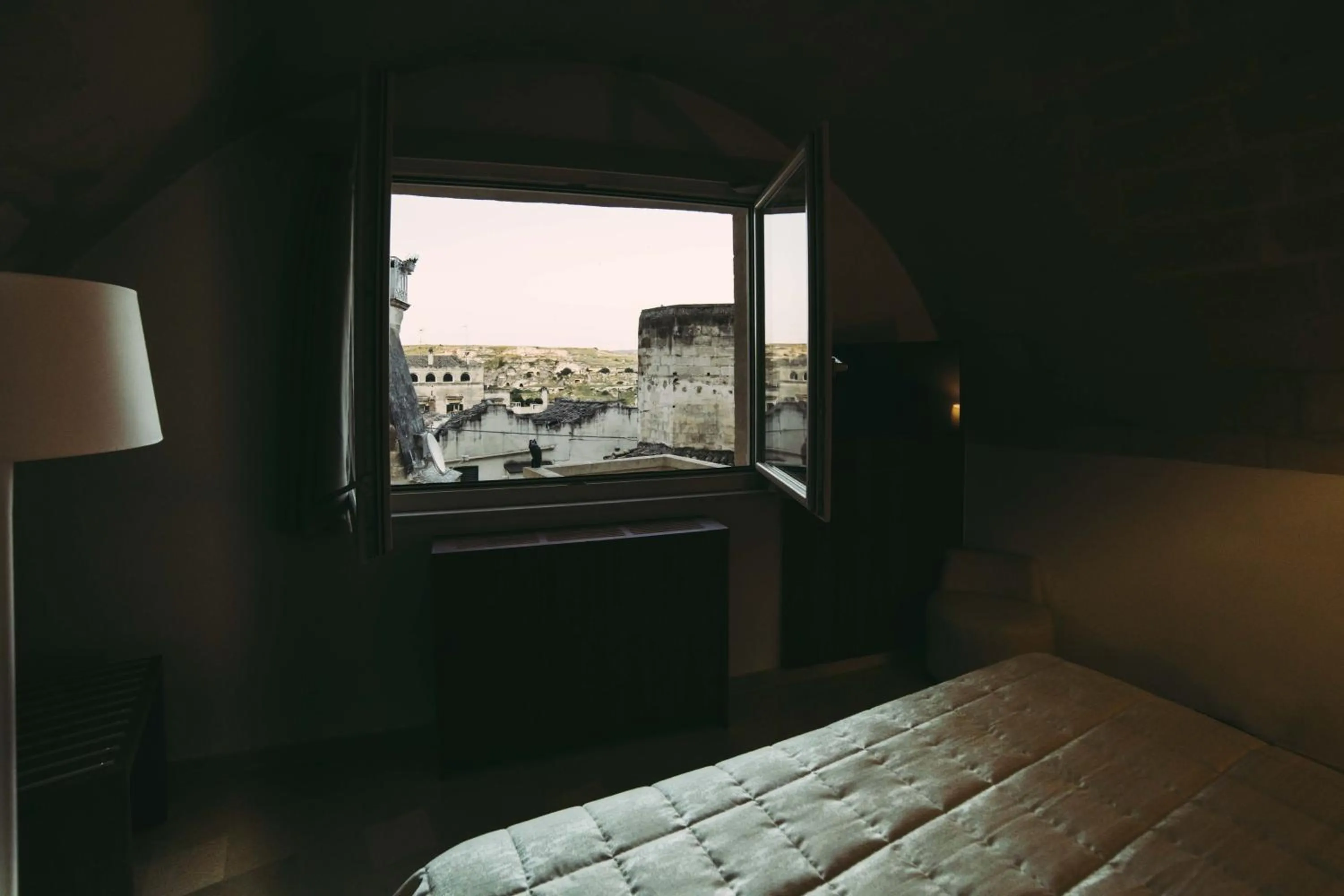 View (from property/room), Bed in Albergo Del Sedile