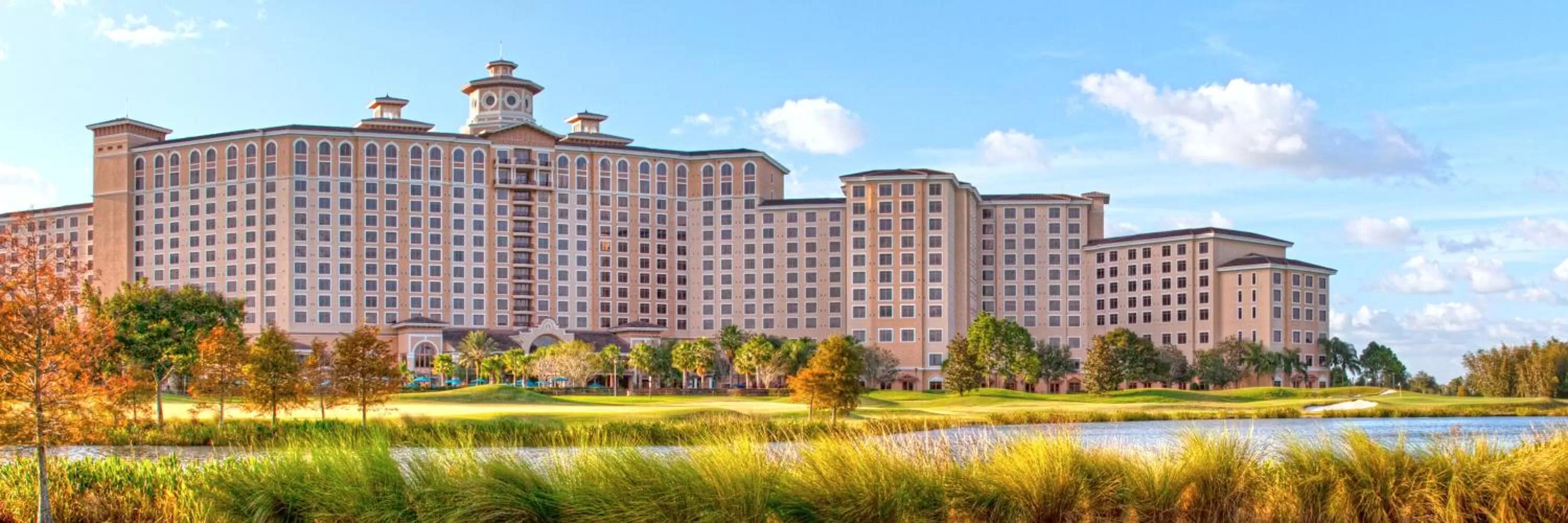 Property building in Rosen Shingle Creek Universal Blvd