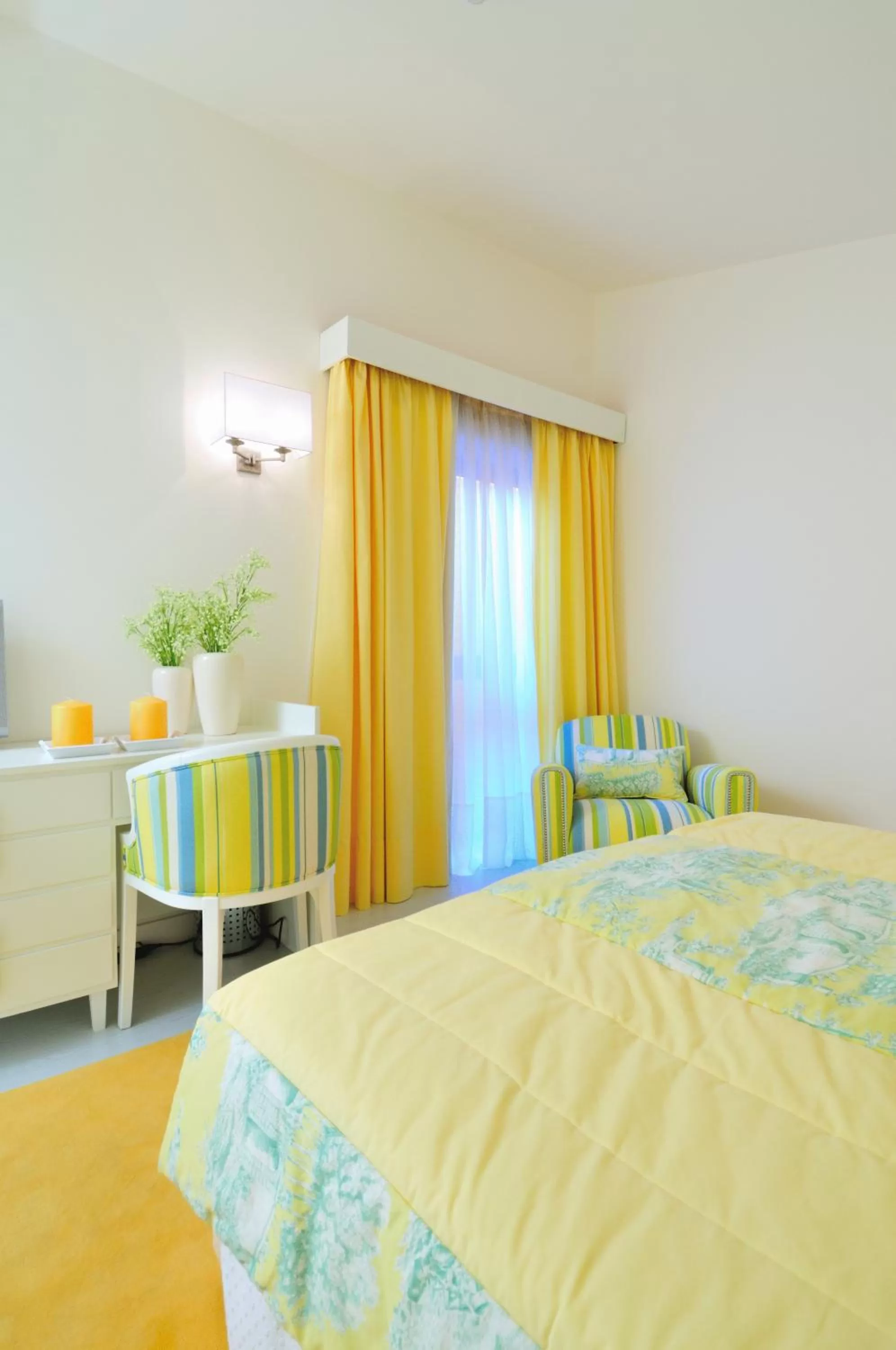 Bed in Hotel Moliceiro