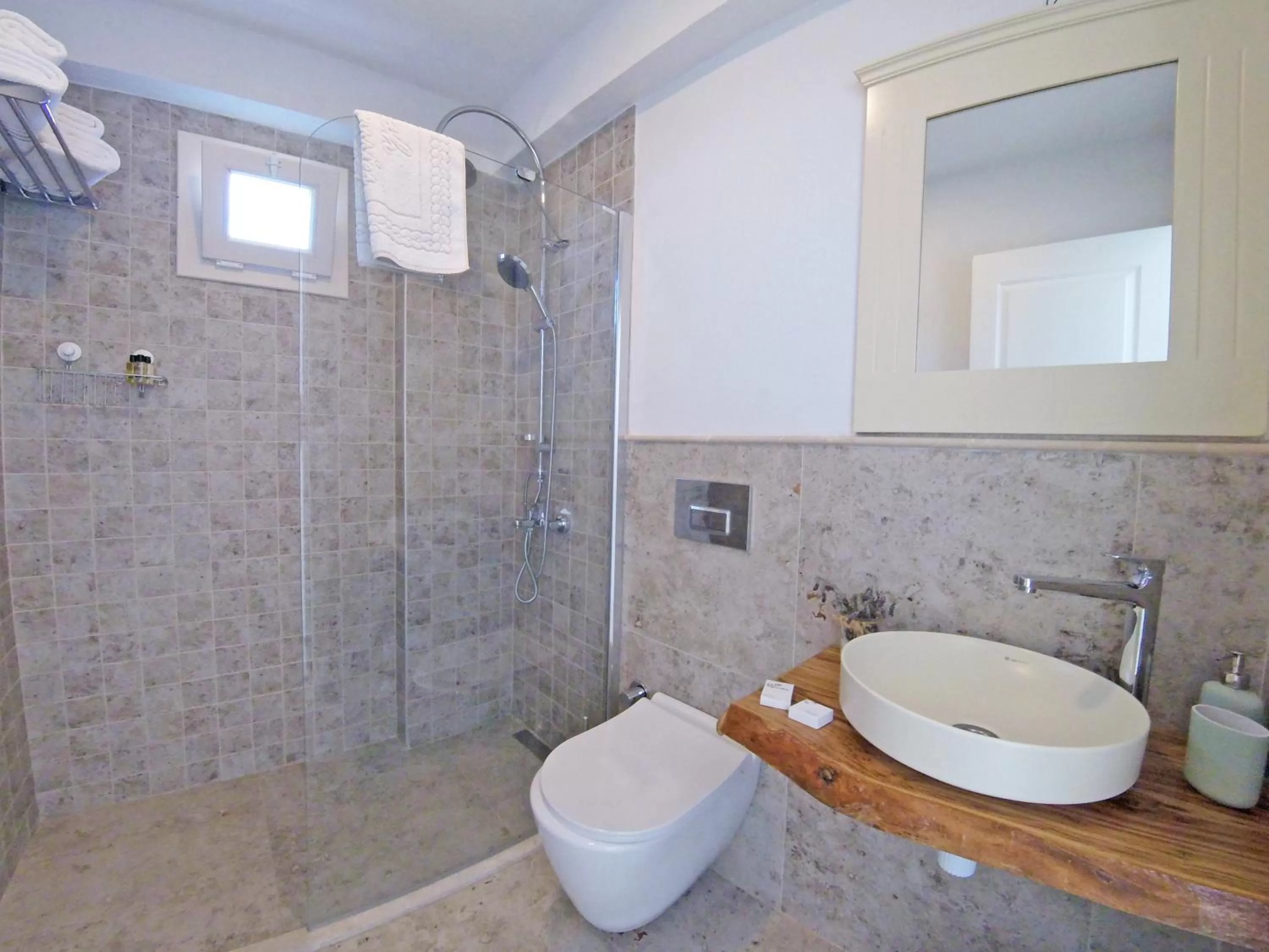 Shower in Morisi Konak Butik Otel