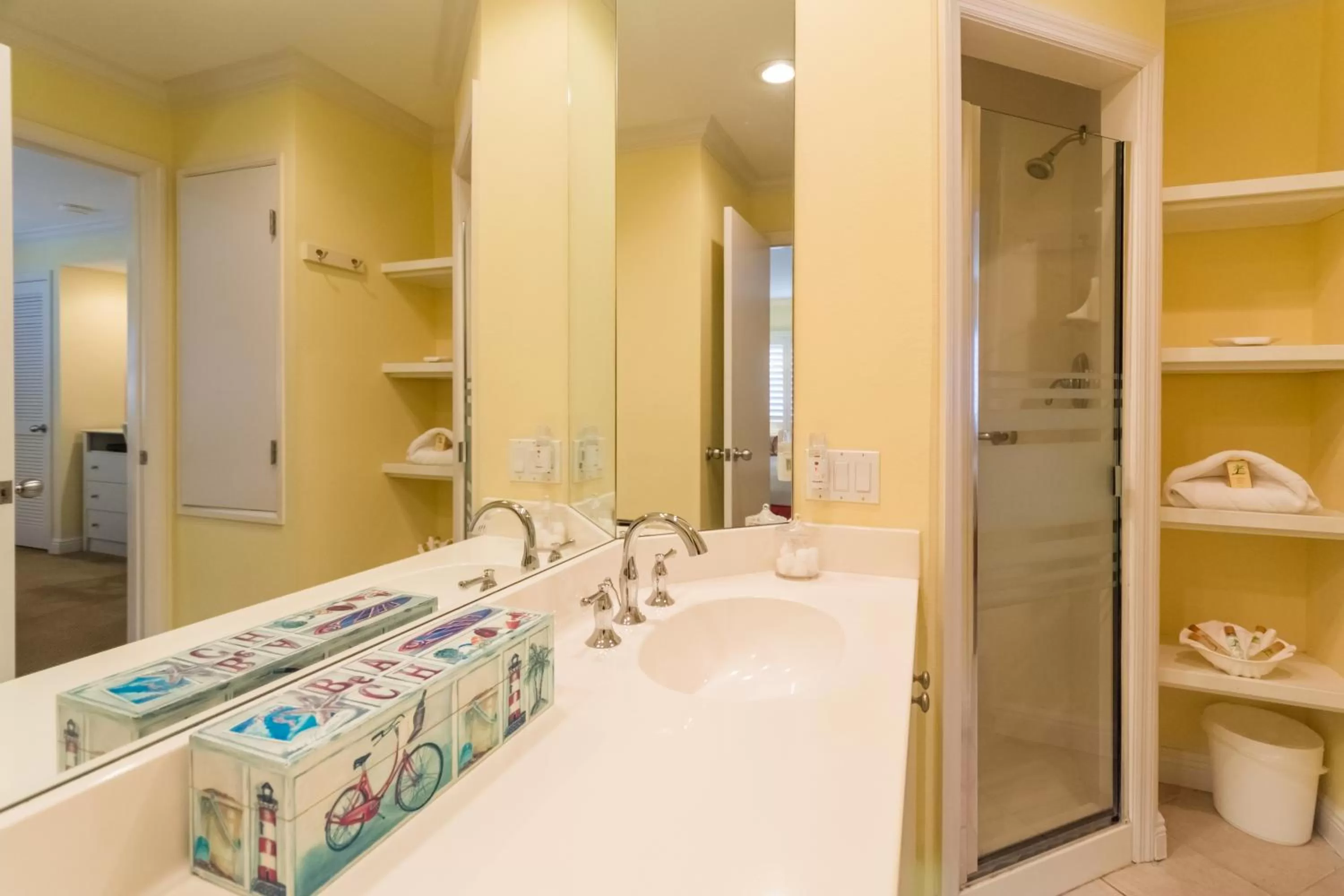 Bathroom in Inn at the Beach-Venice FLORIDA