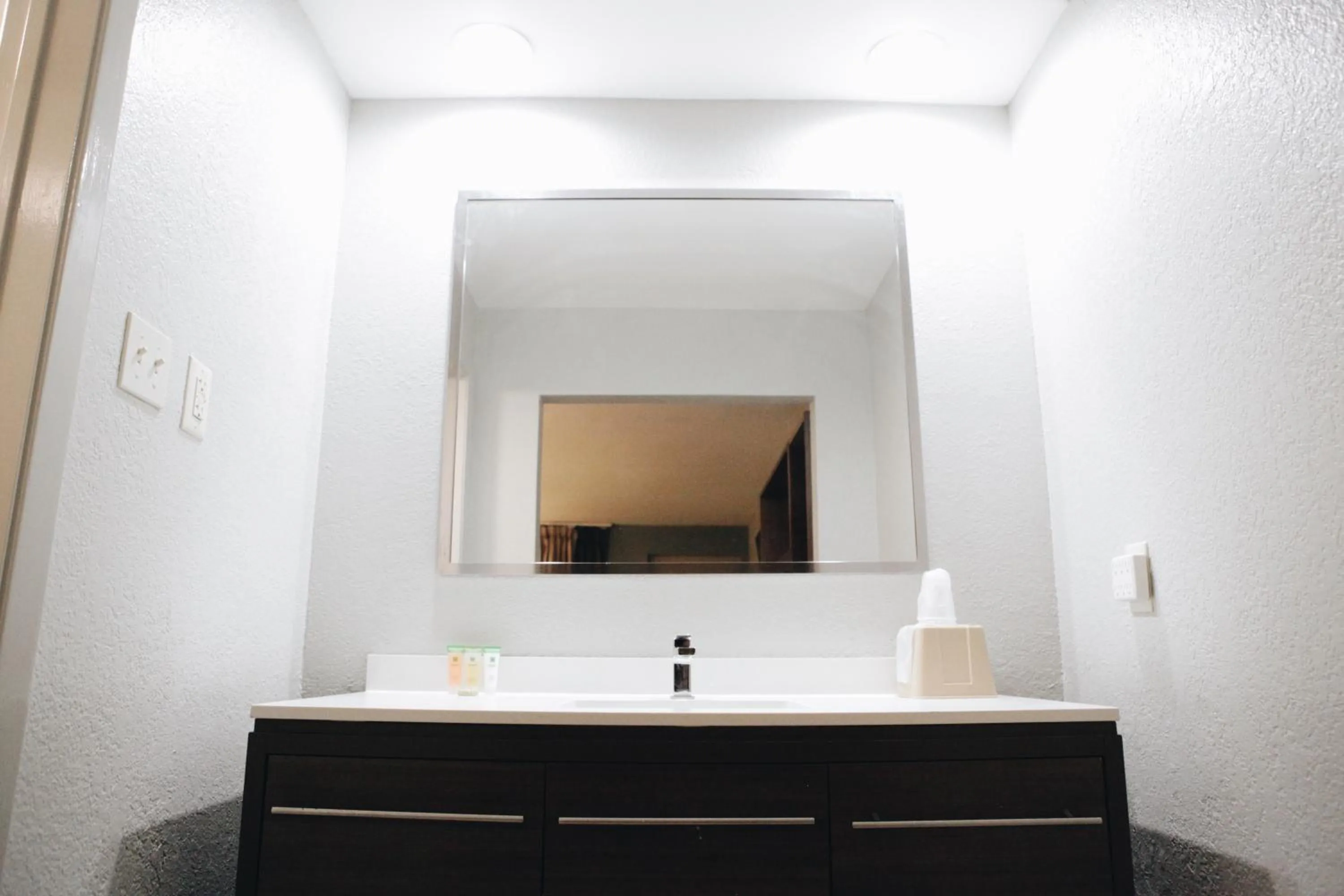 Bathroom in Budgetel Inn & Suites Memphis