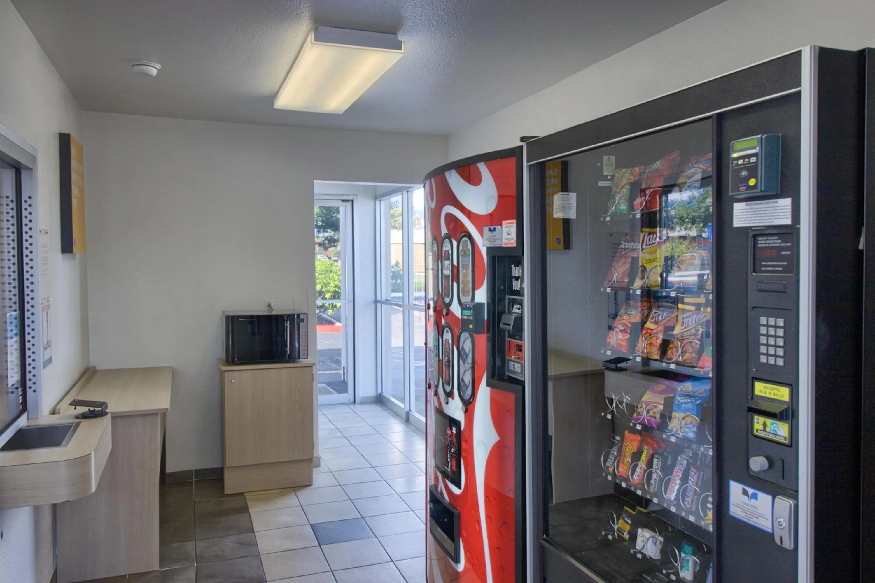 Decorative detail in Motel 6-Everett, WA - North