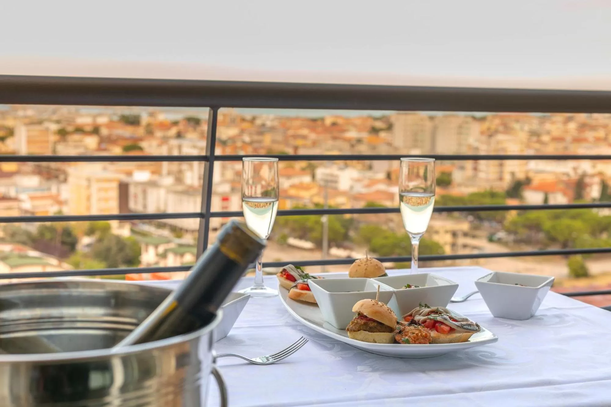 Food and drinks in BellavistaRelax