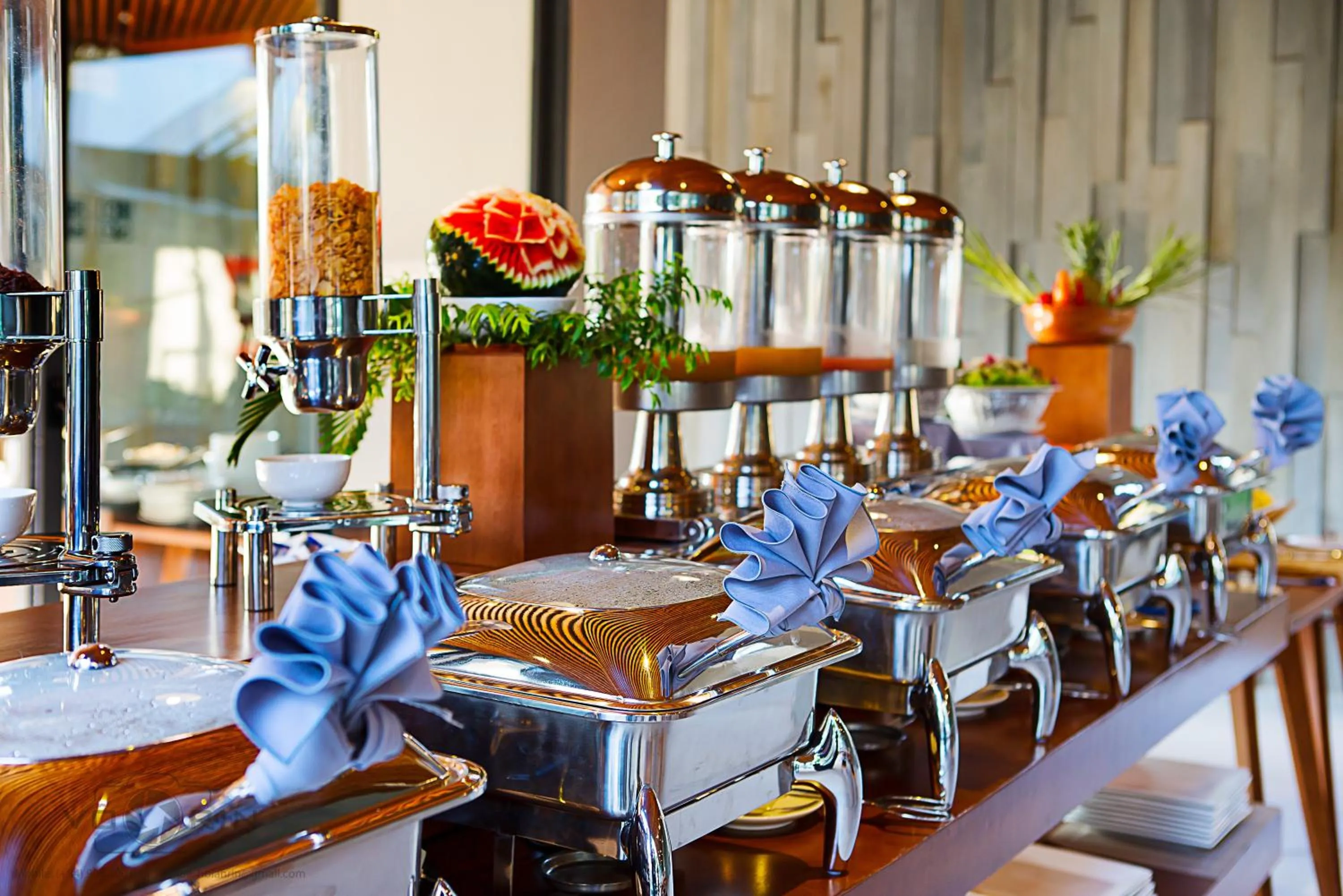 Food and drinks in Mulberry Collection Silk Eco